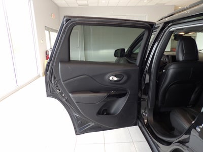 2023 Jeep Cherokee Altitude Lux