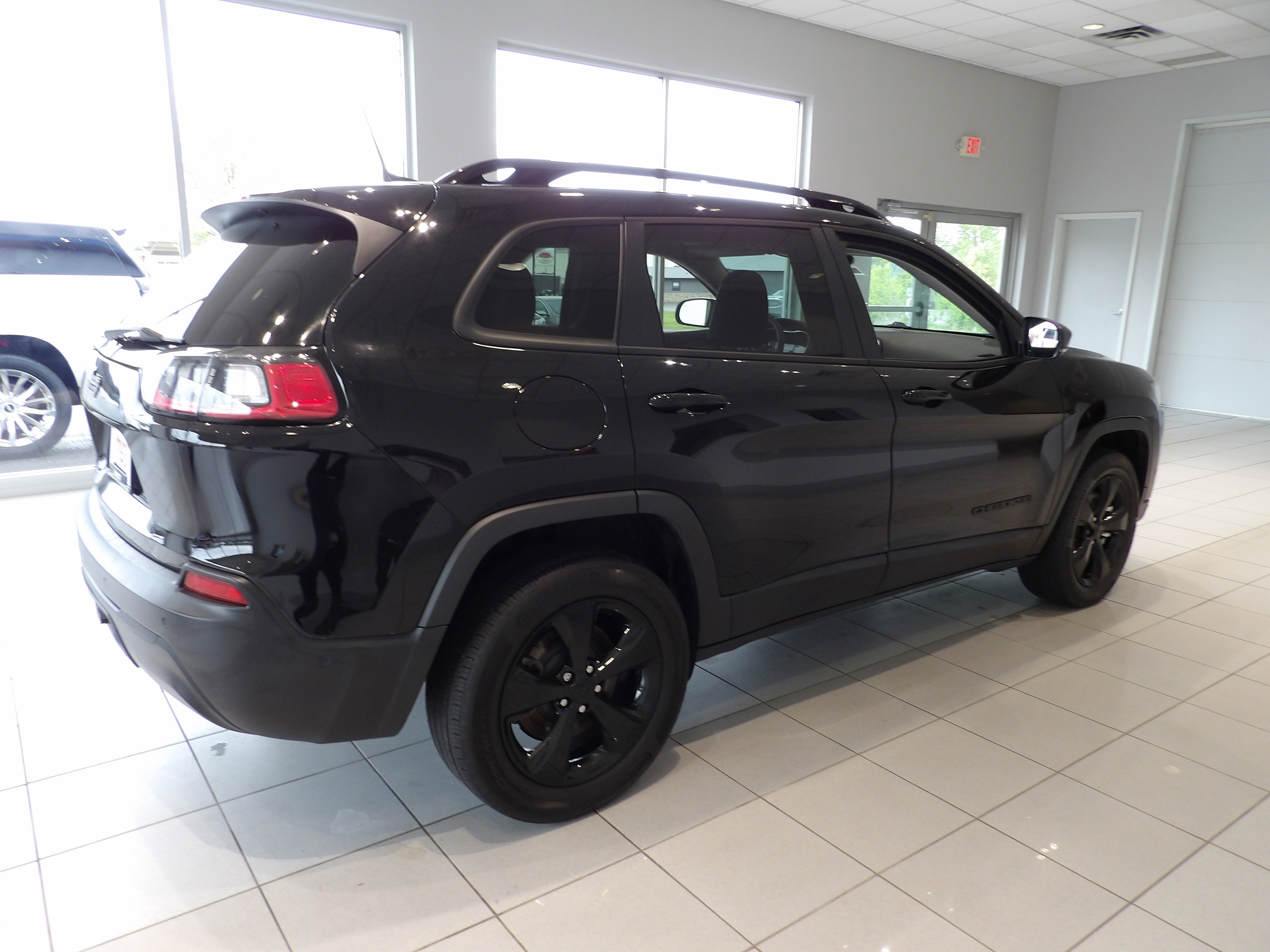 2023 Jeep Cherokee Altitude Lux