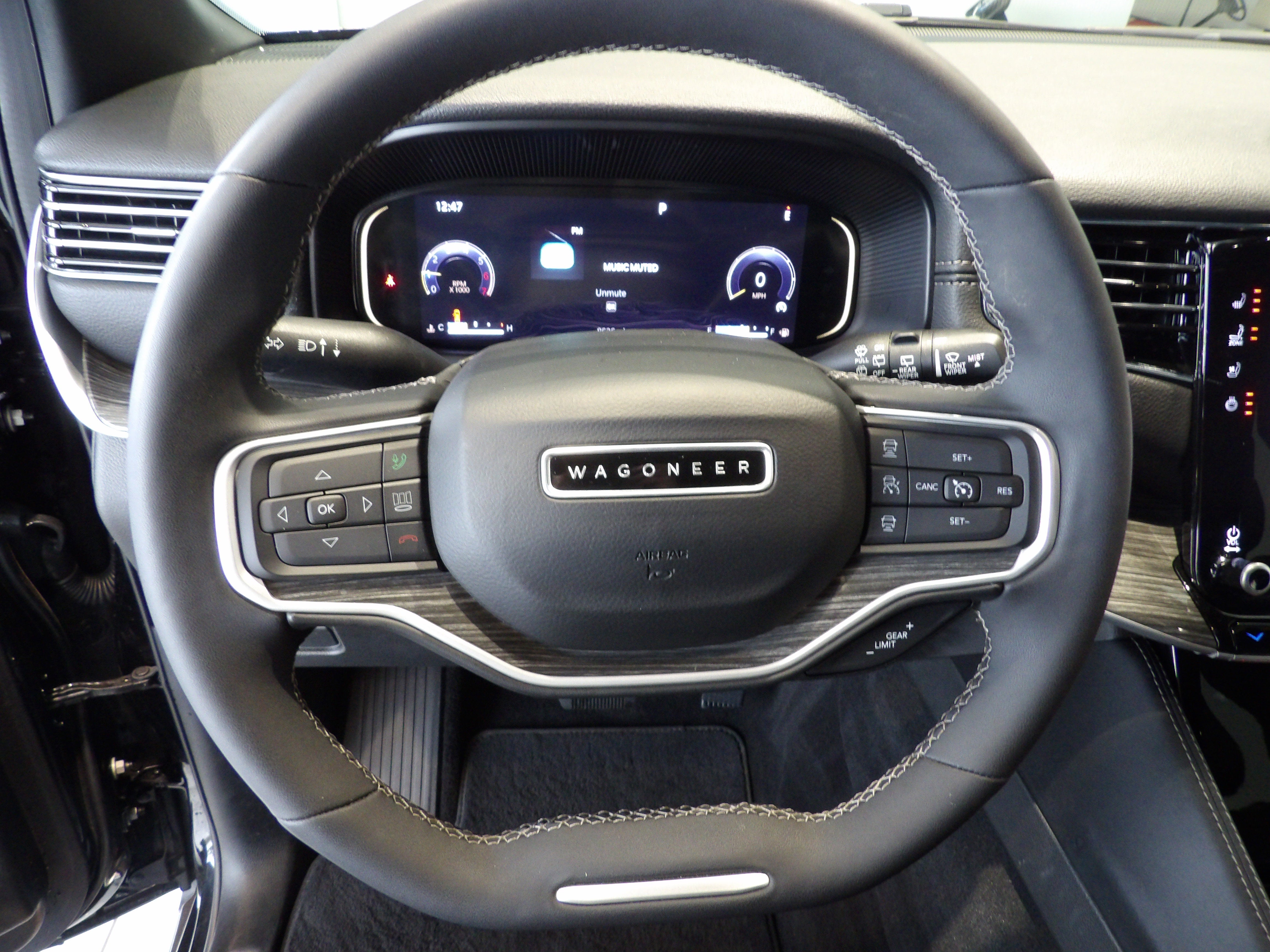 2022 Jeep Wagoneer Series II