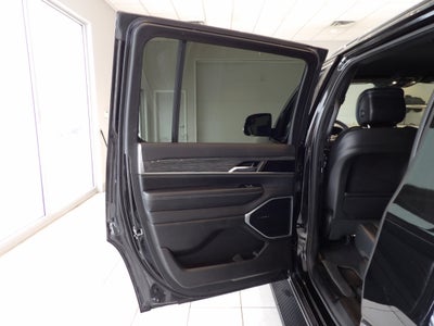 2022 Jeep Wagoneer Series II