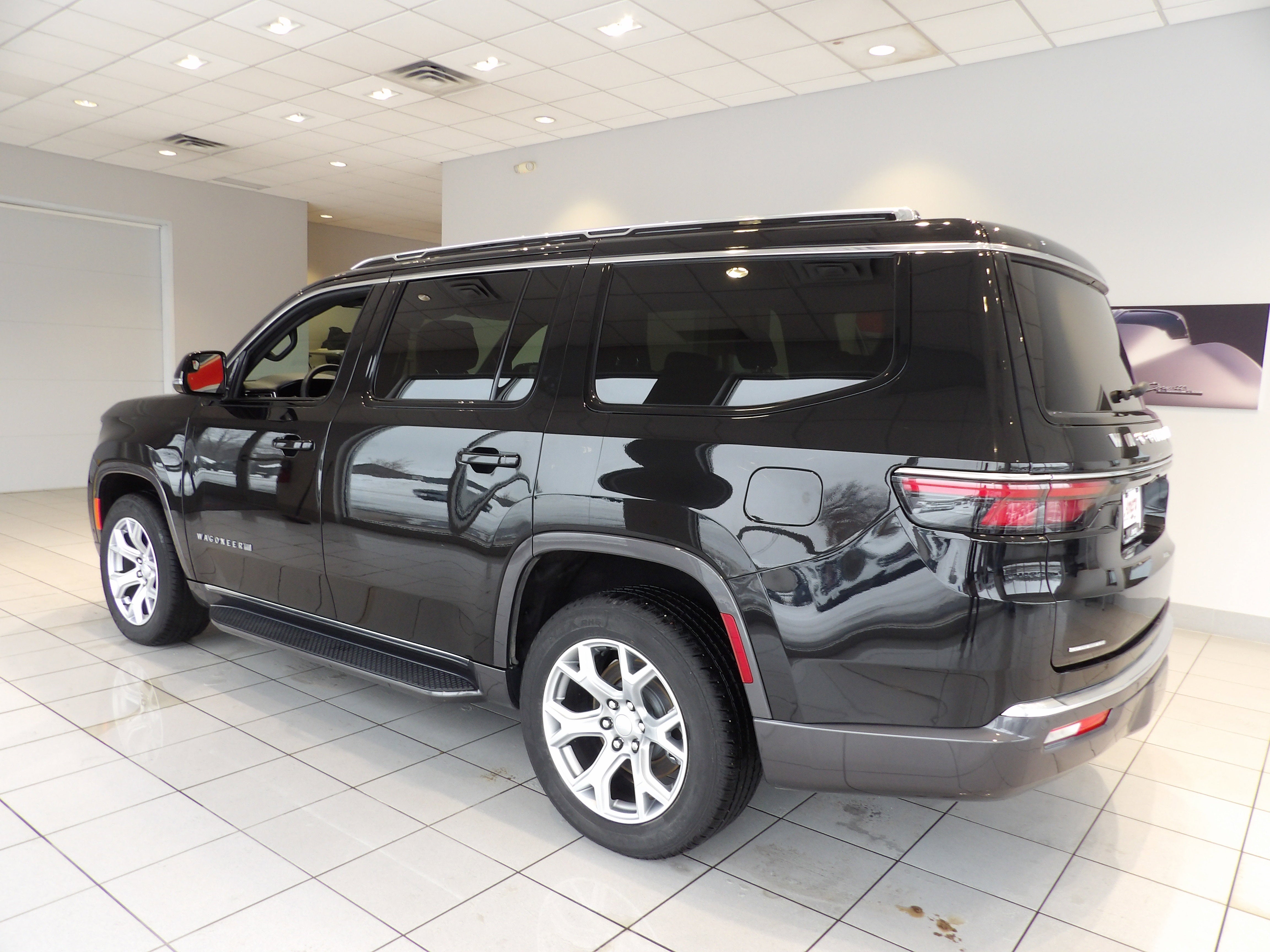 2022 Jeep Wagoneer Series II