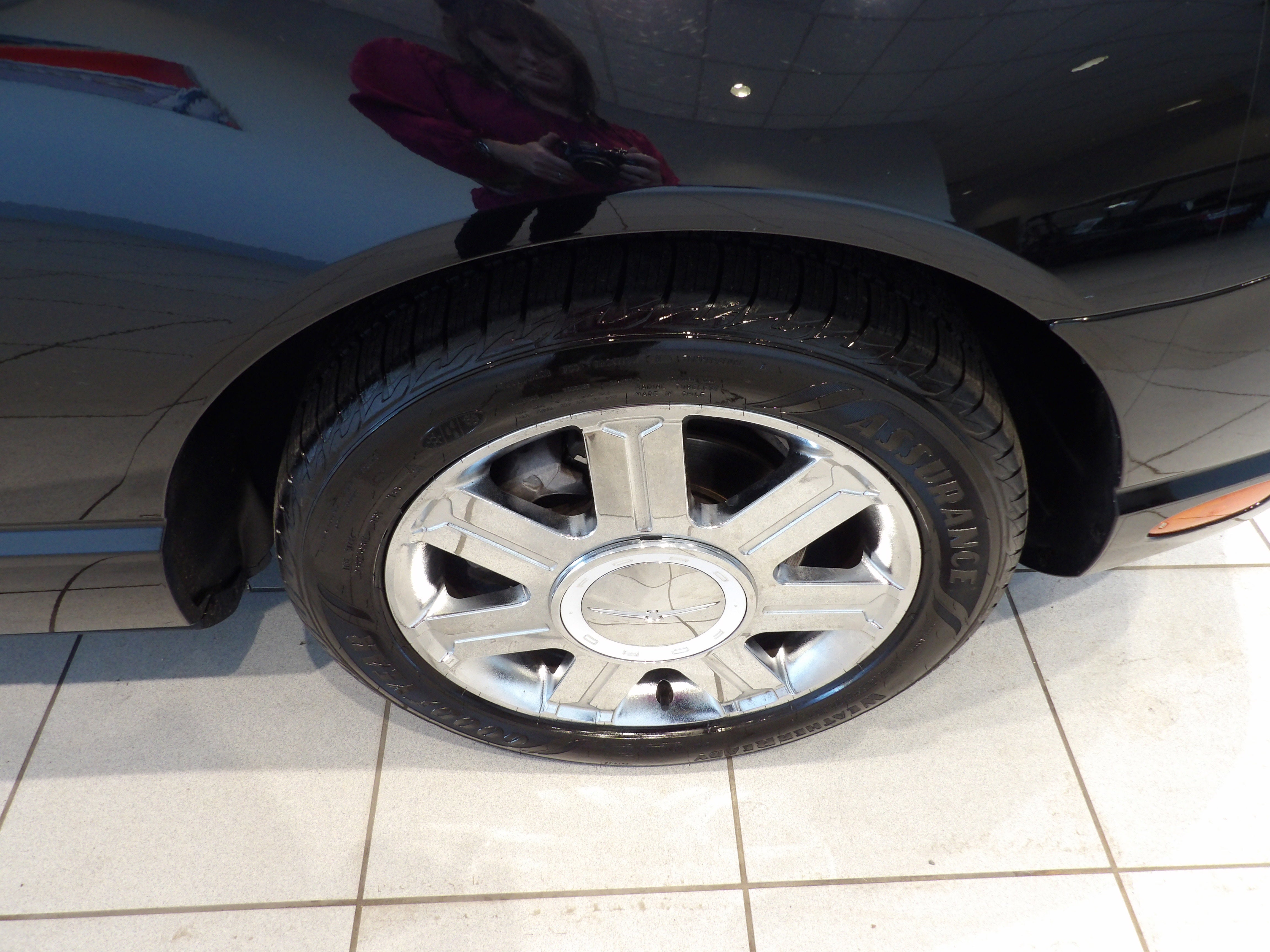 2005 Ford Thunderbird Deluxe