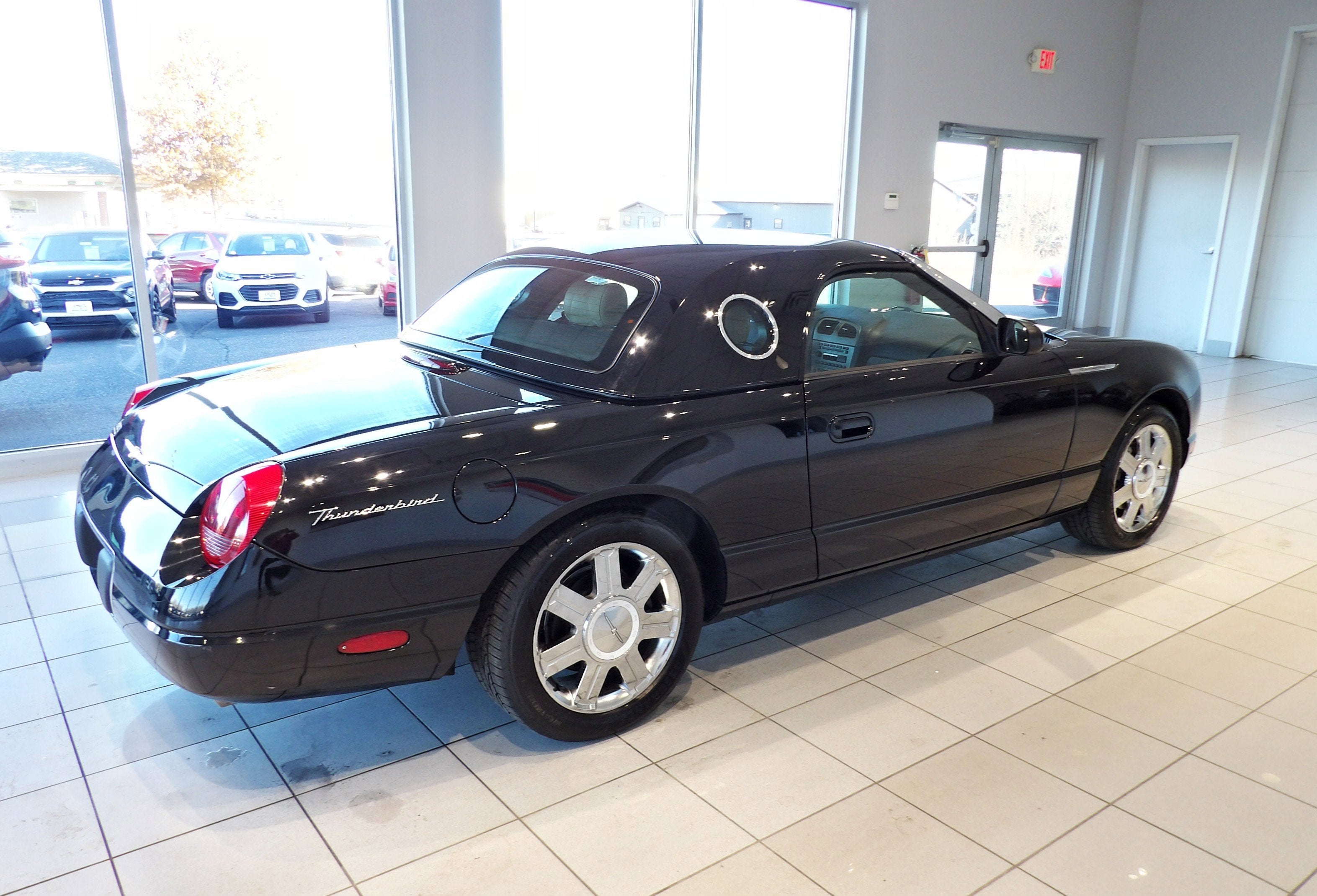 2005 Ford Thunderbird Deluxe