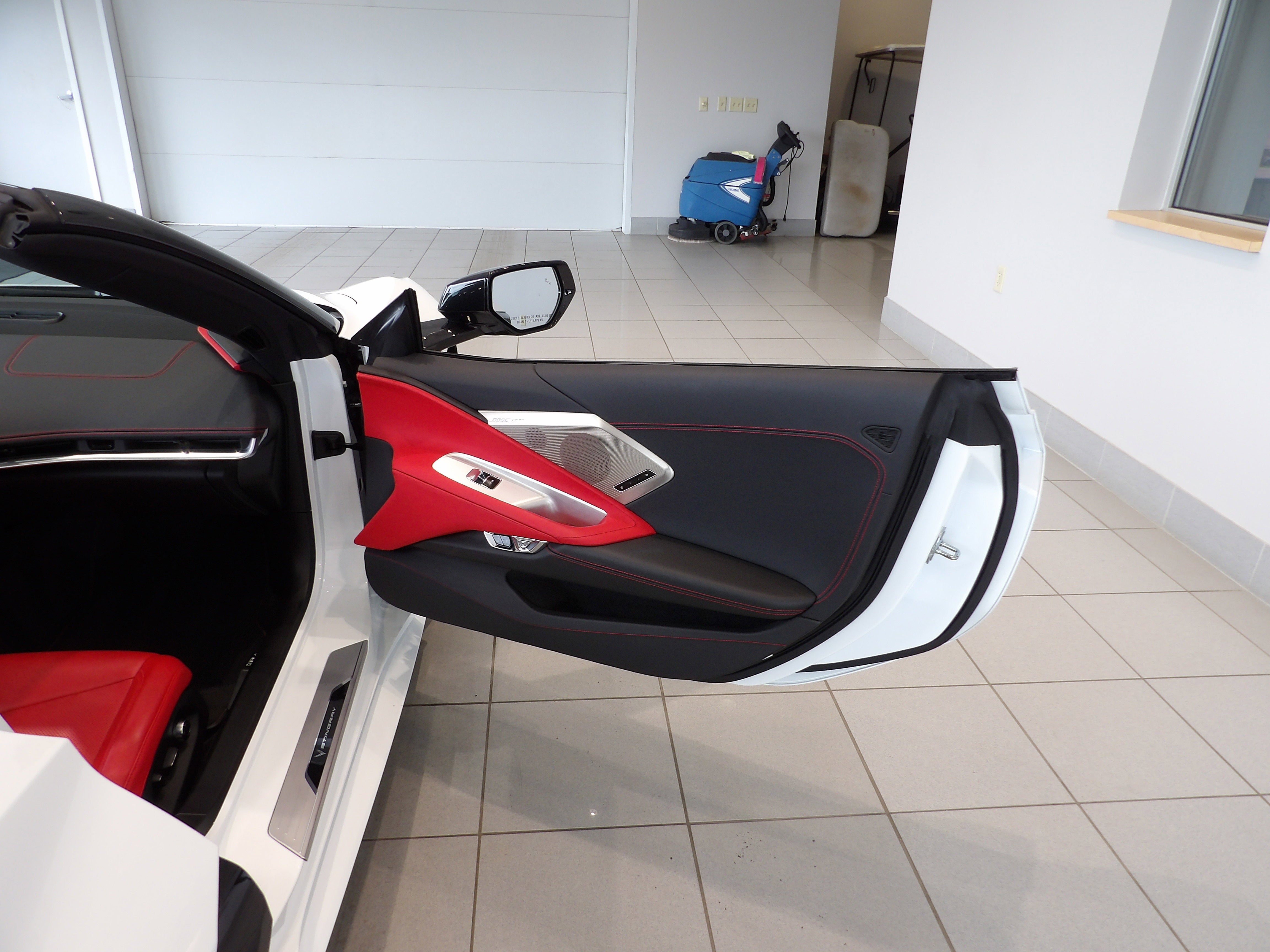 2023 Chevrolet Corvette Stingray 2LT