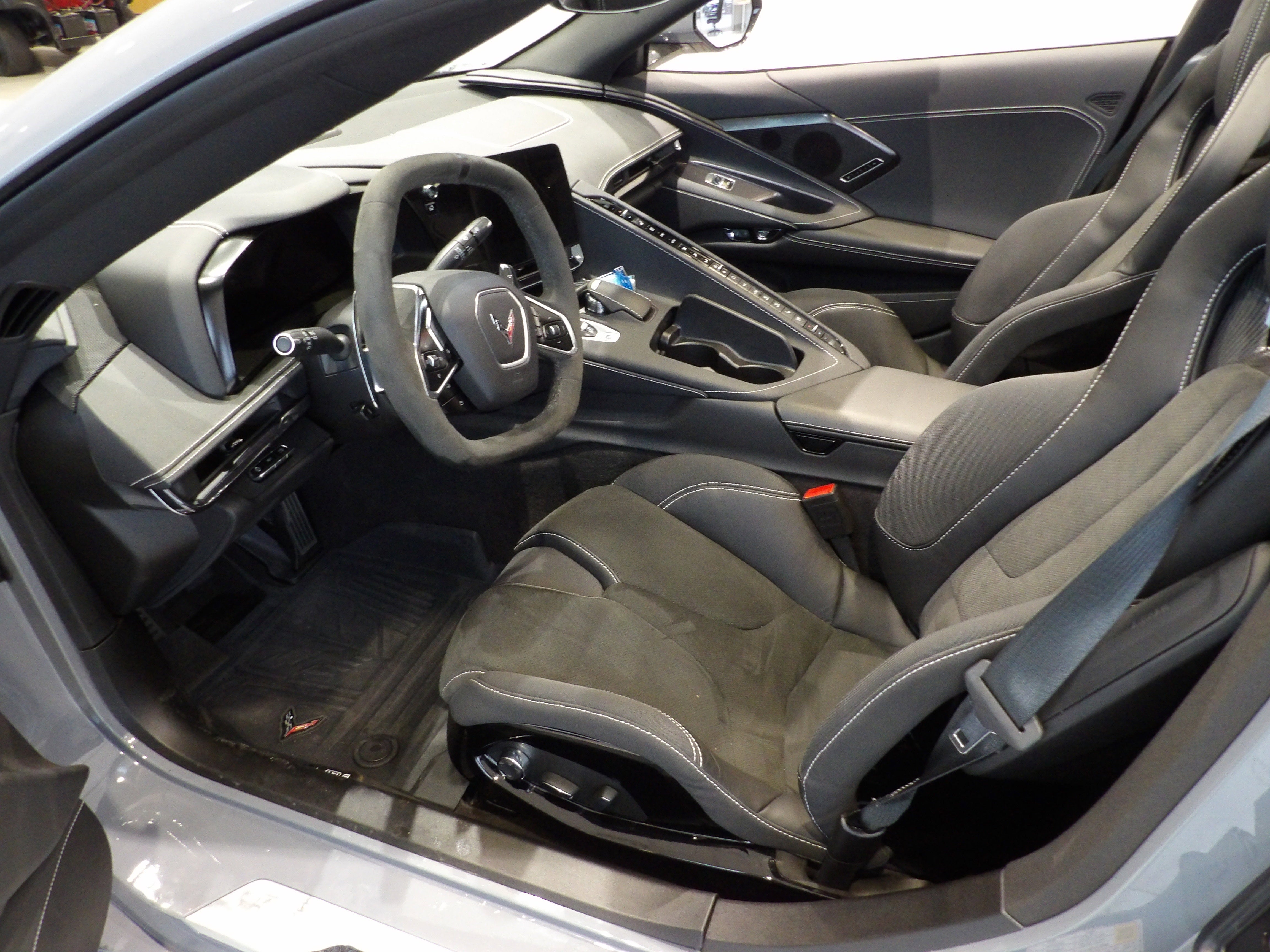 2024 Chevrolet Corvette Stingray 2LT