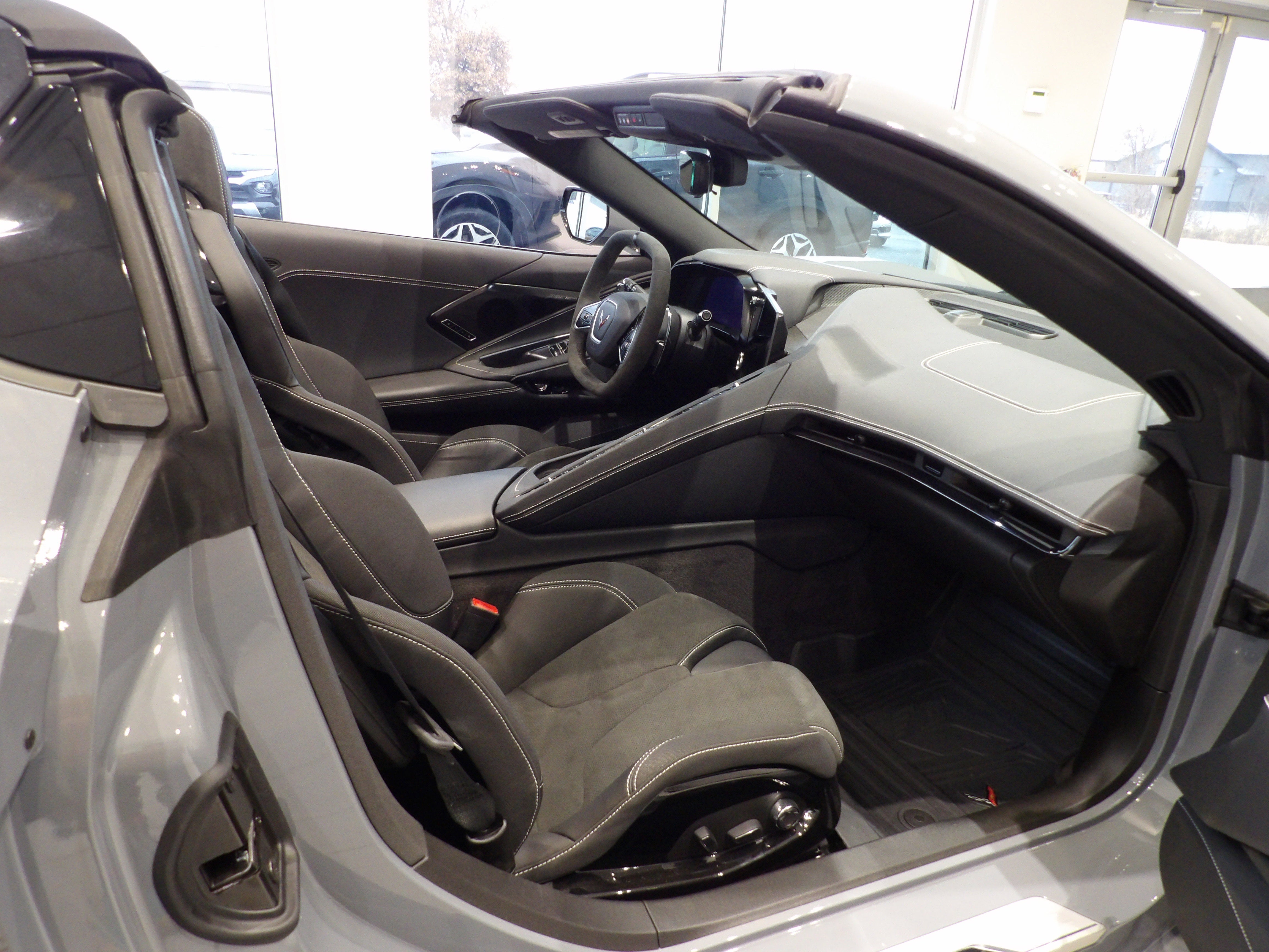 2024 Chevrolet Corvette Stingray 2LT