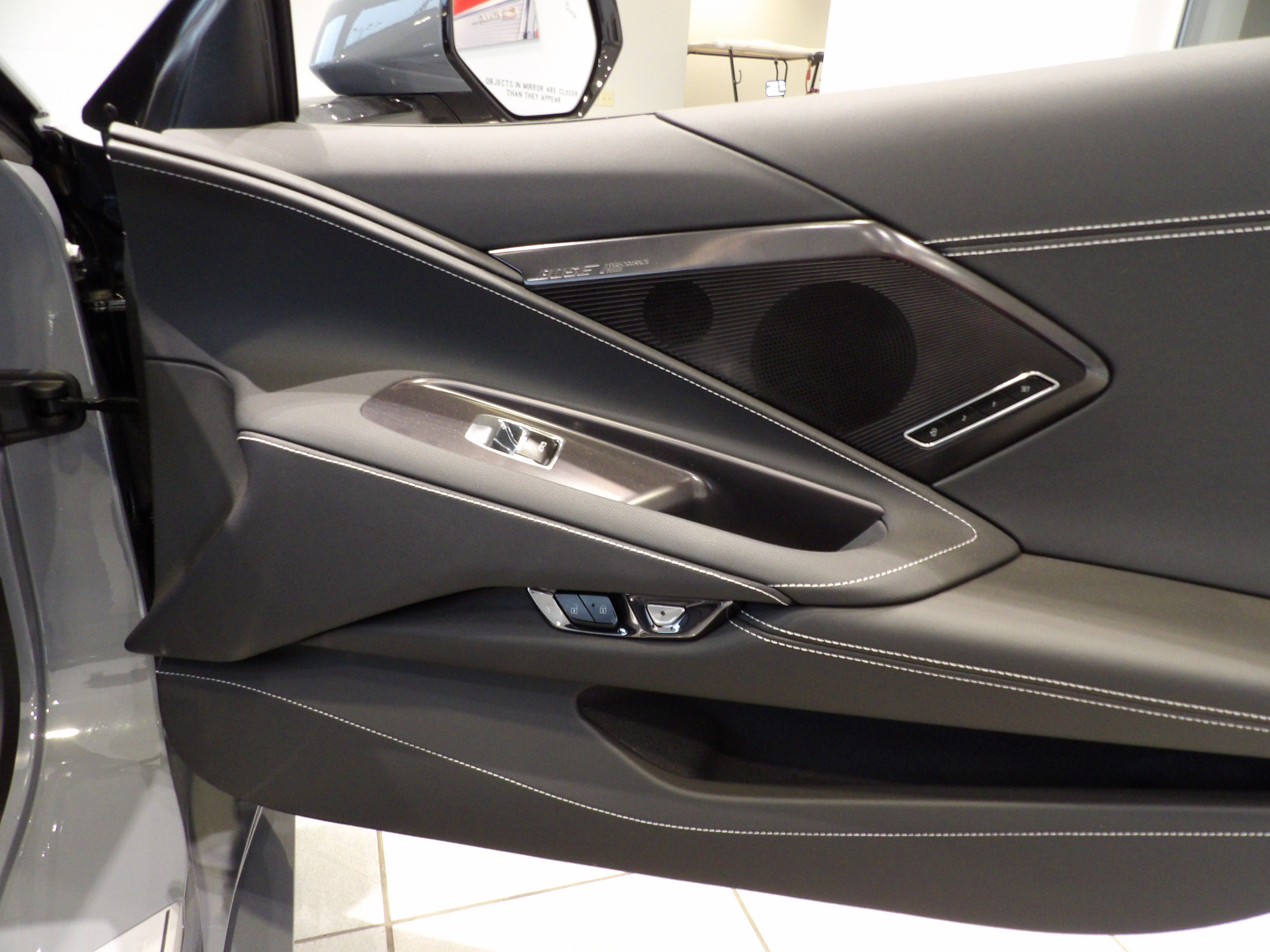 2024 Chevrolet Corvette Stingray 2LT