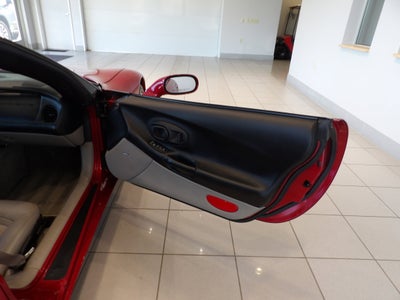 2004 Chevrolet Corvette NA