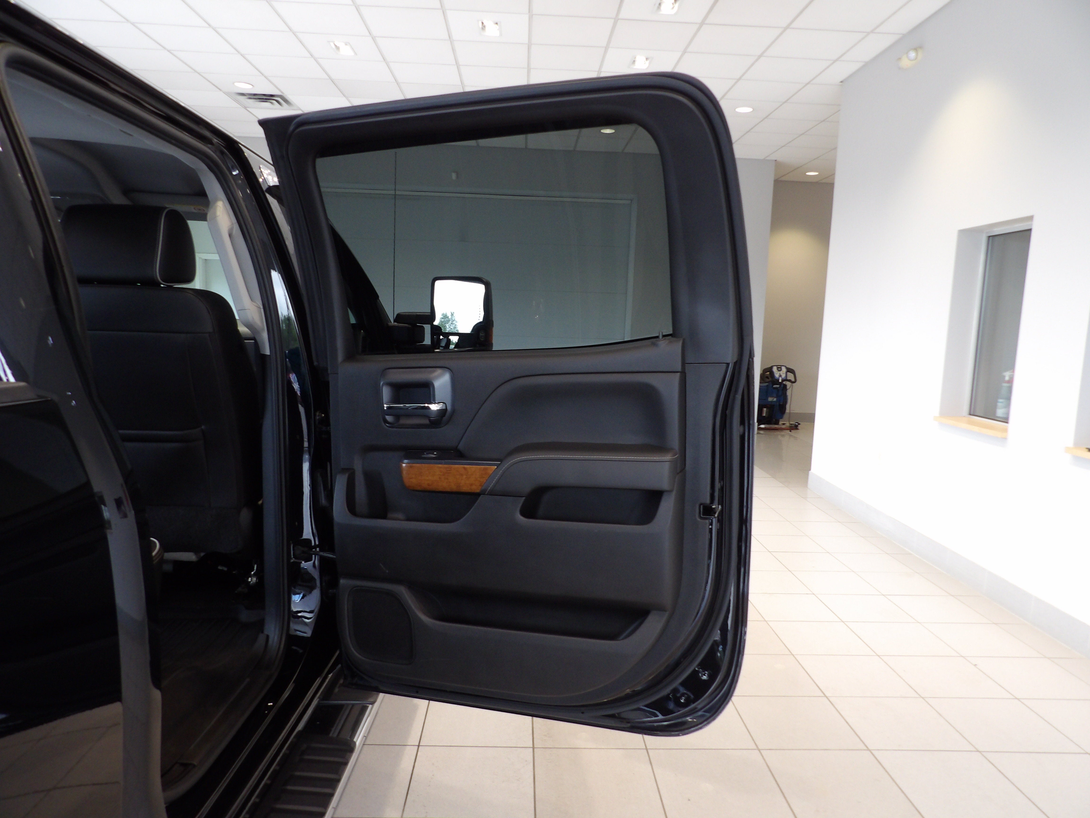 2018 Chevrolet Silverado 3500 HD High Country
