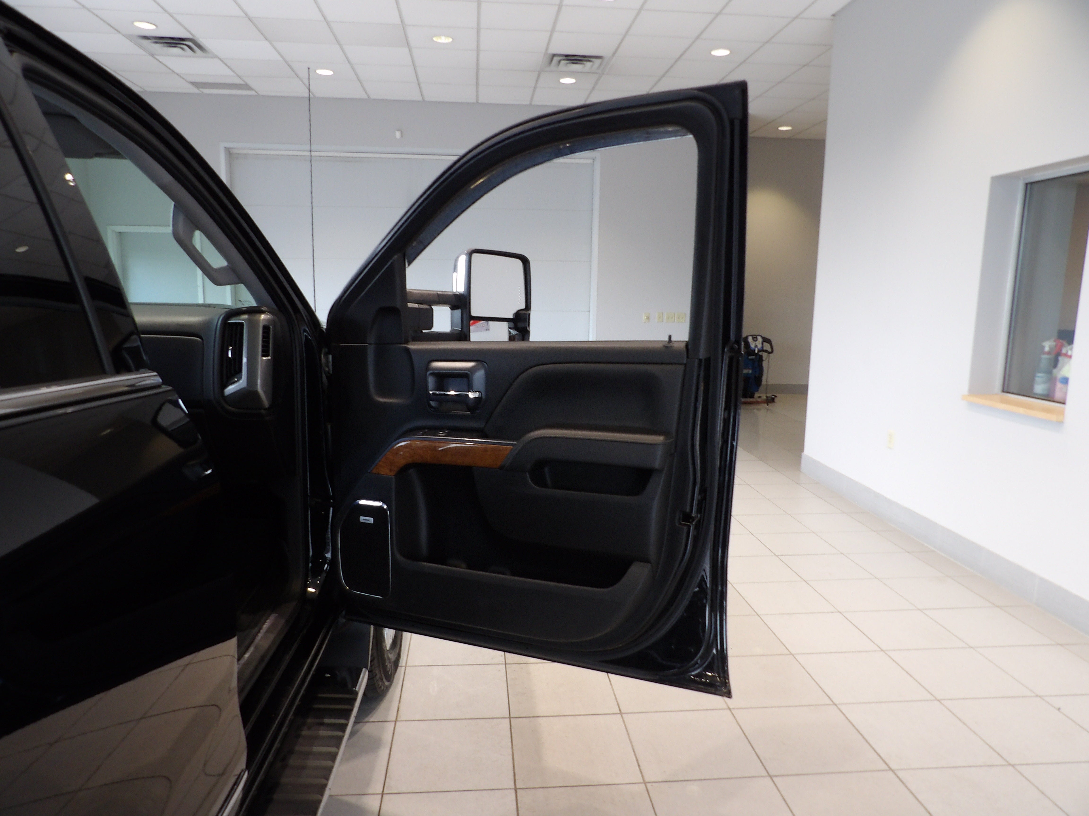 2018 Chevrolet Silverado 3500 HD High Country