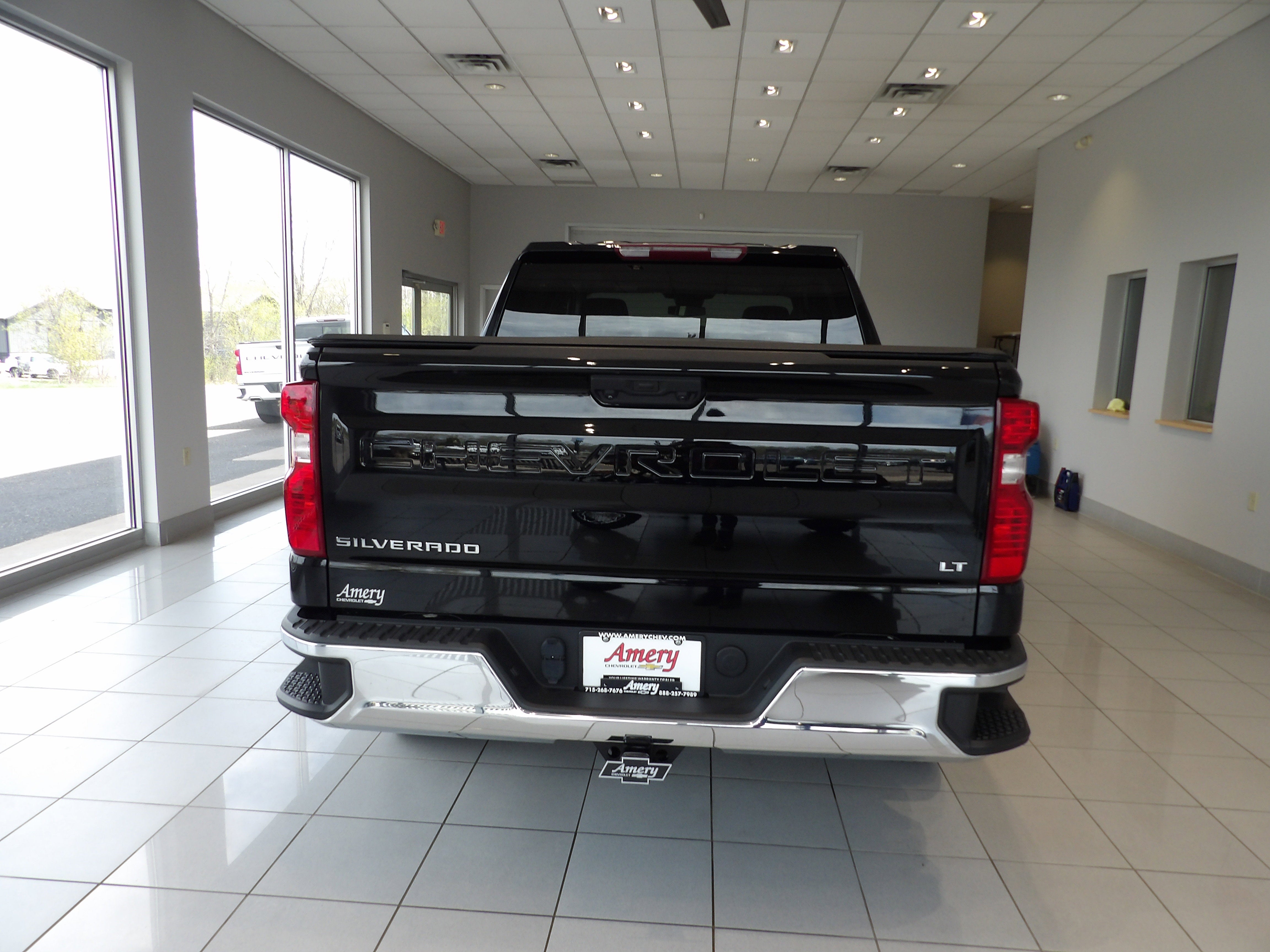 2023 Chevrolet Silverado 1500 LT (2FL)
