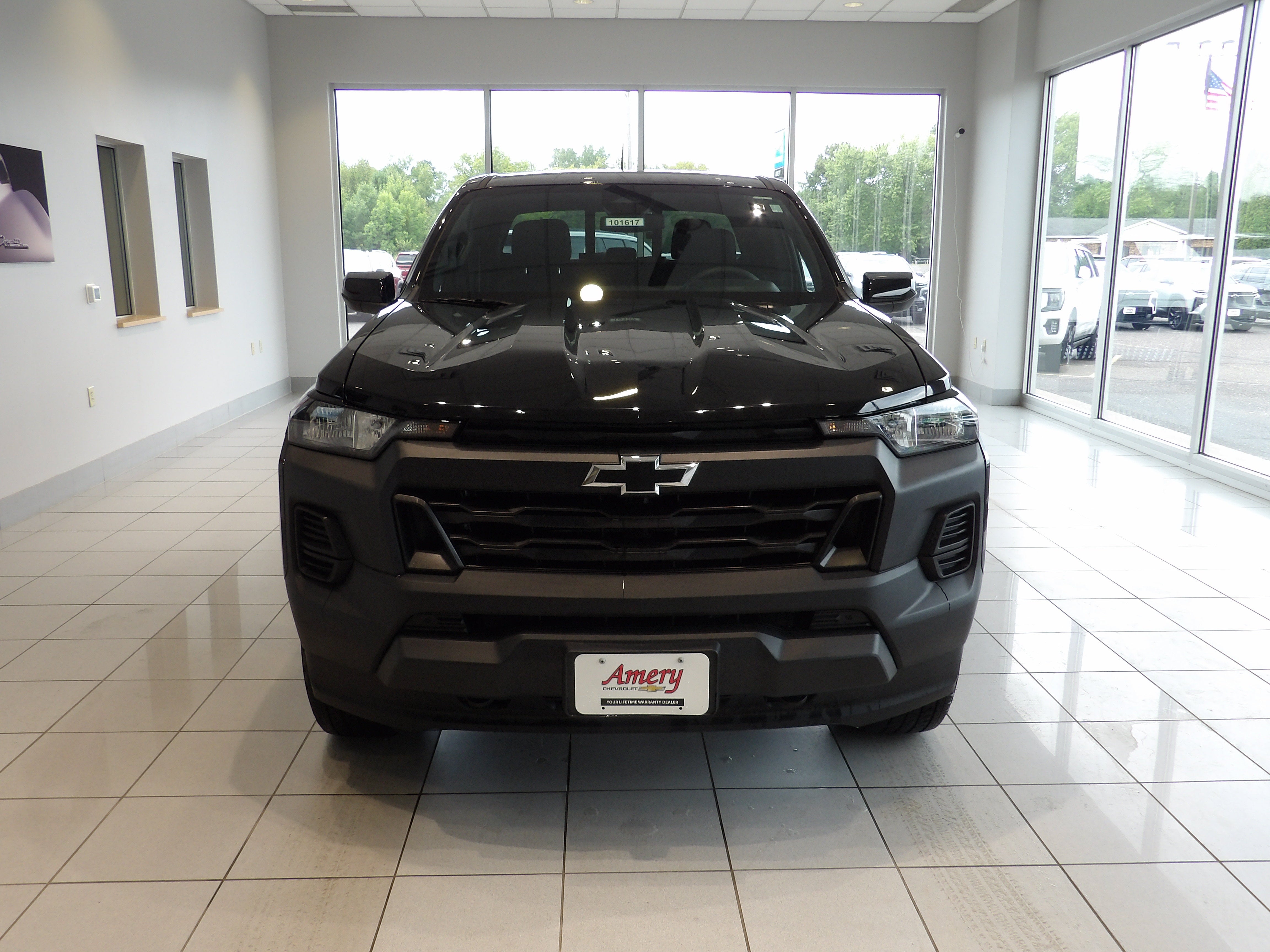 2024 Chevrolet Colorado WT