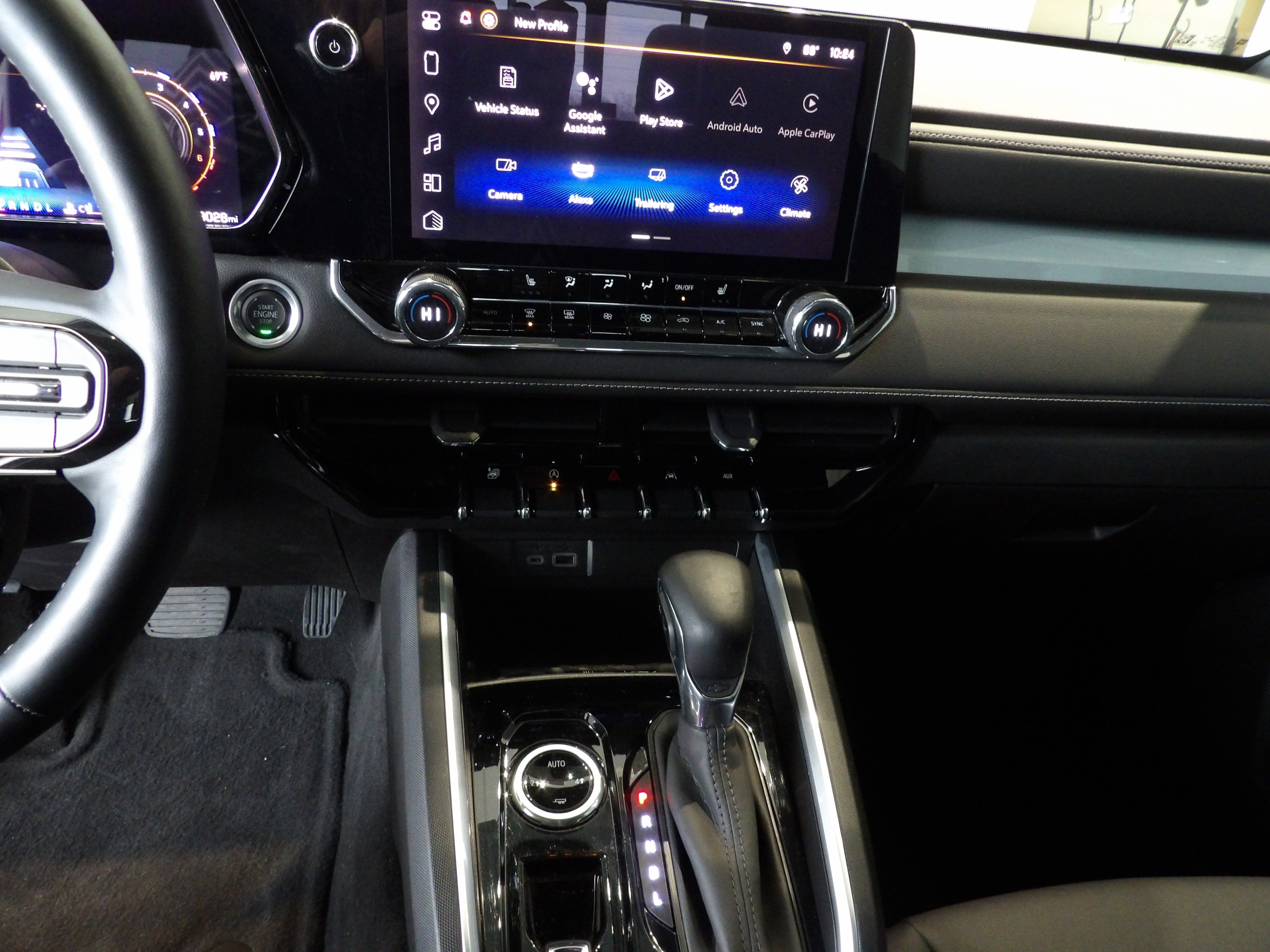 2024 Chevrolet Colorado LT