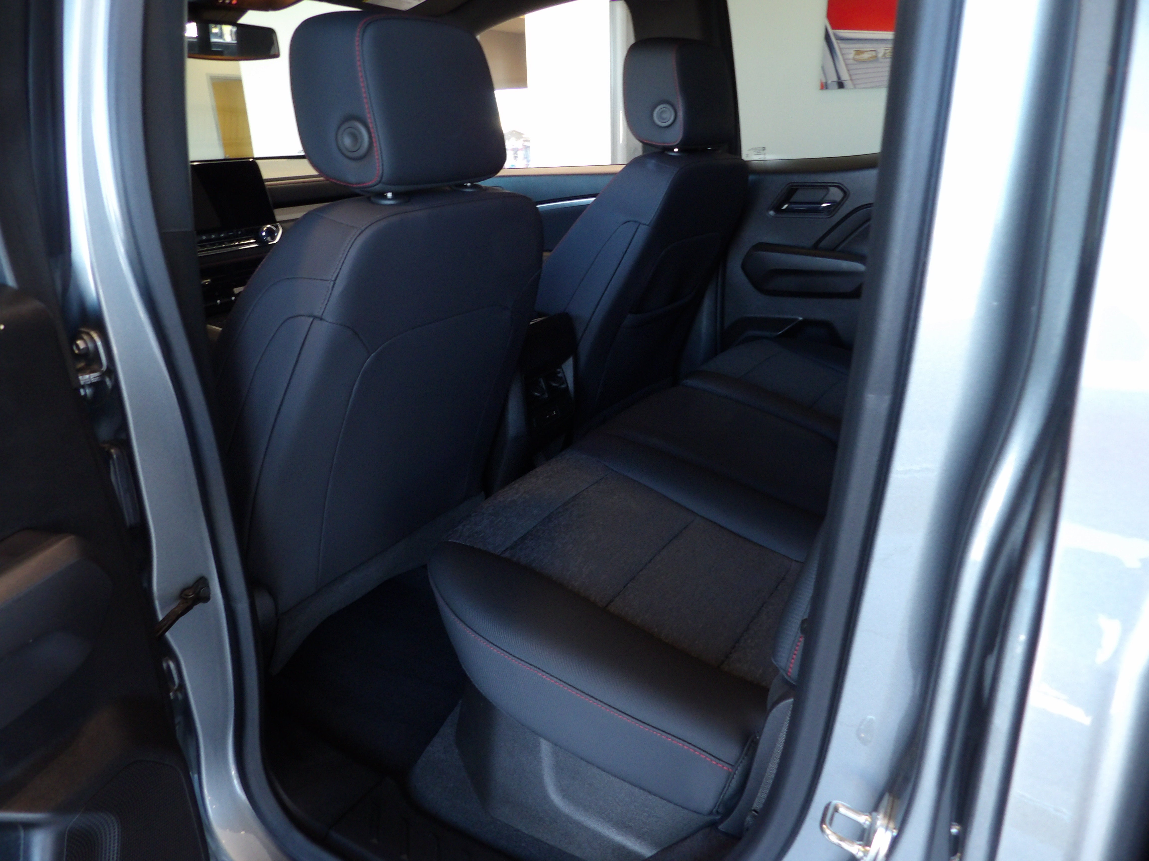 2023 Chevrolet Colorado 4WD Z71