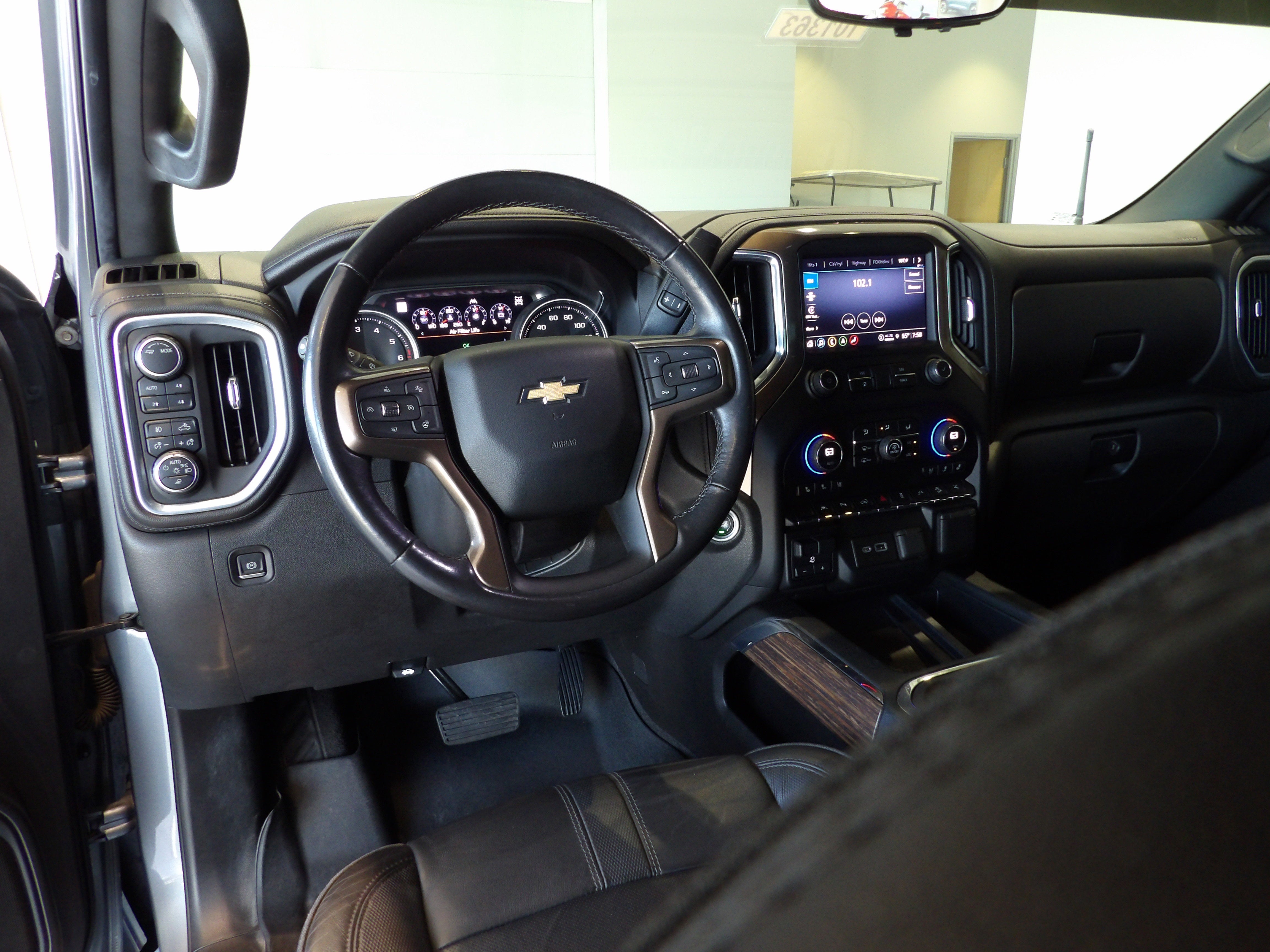 2022 Chevrolet Silverado 1500 LTD High Country