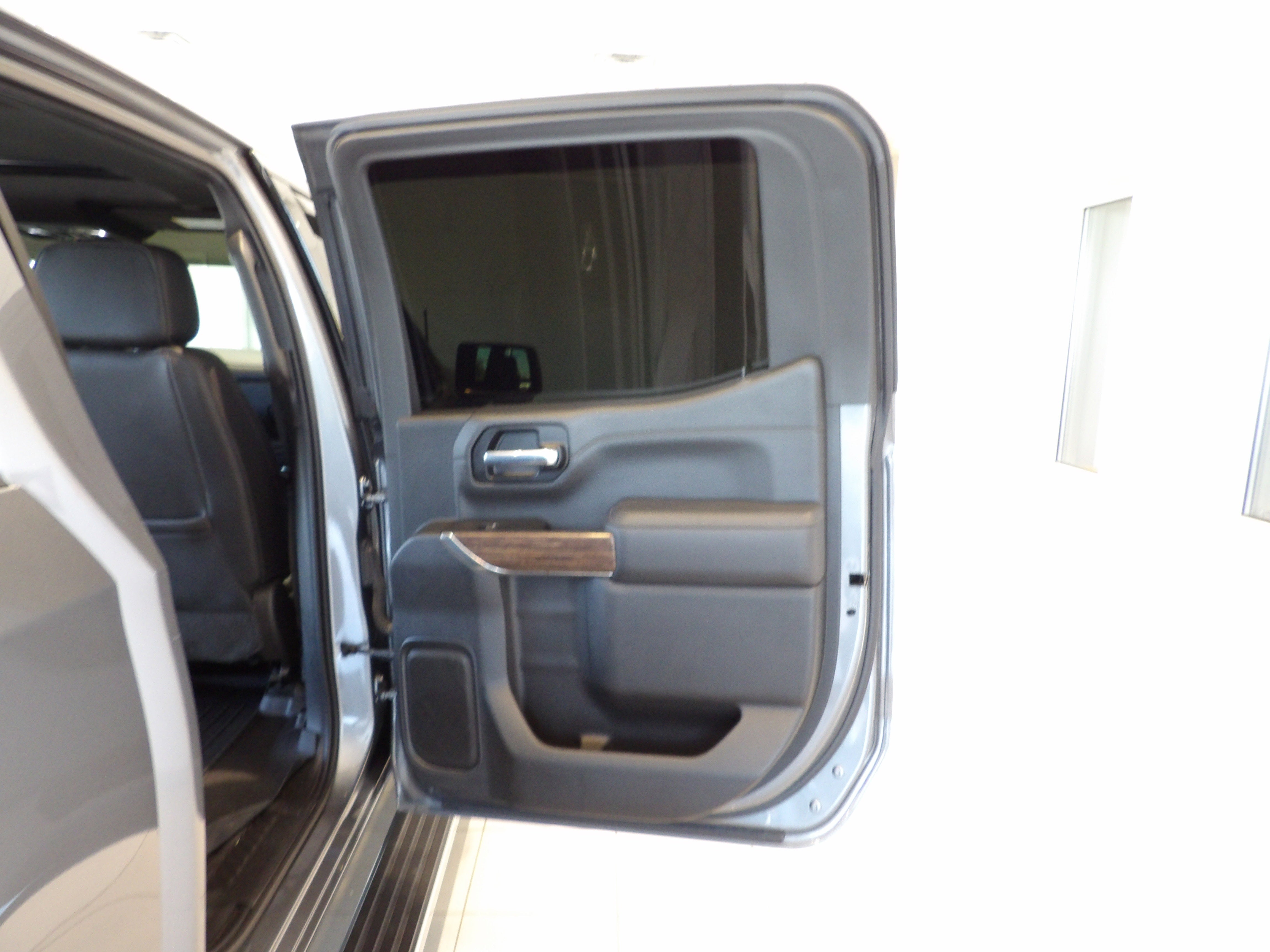 2022 Chevrolet Silverado 1500 LTD High Country