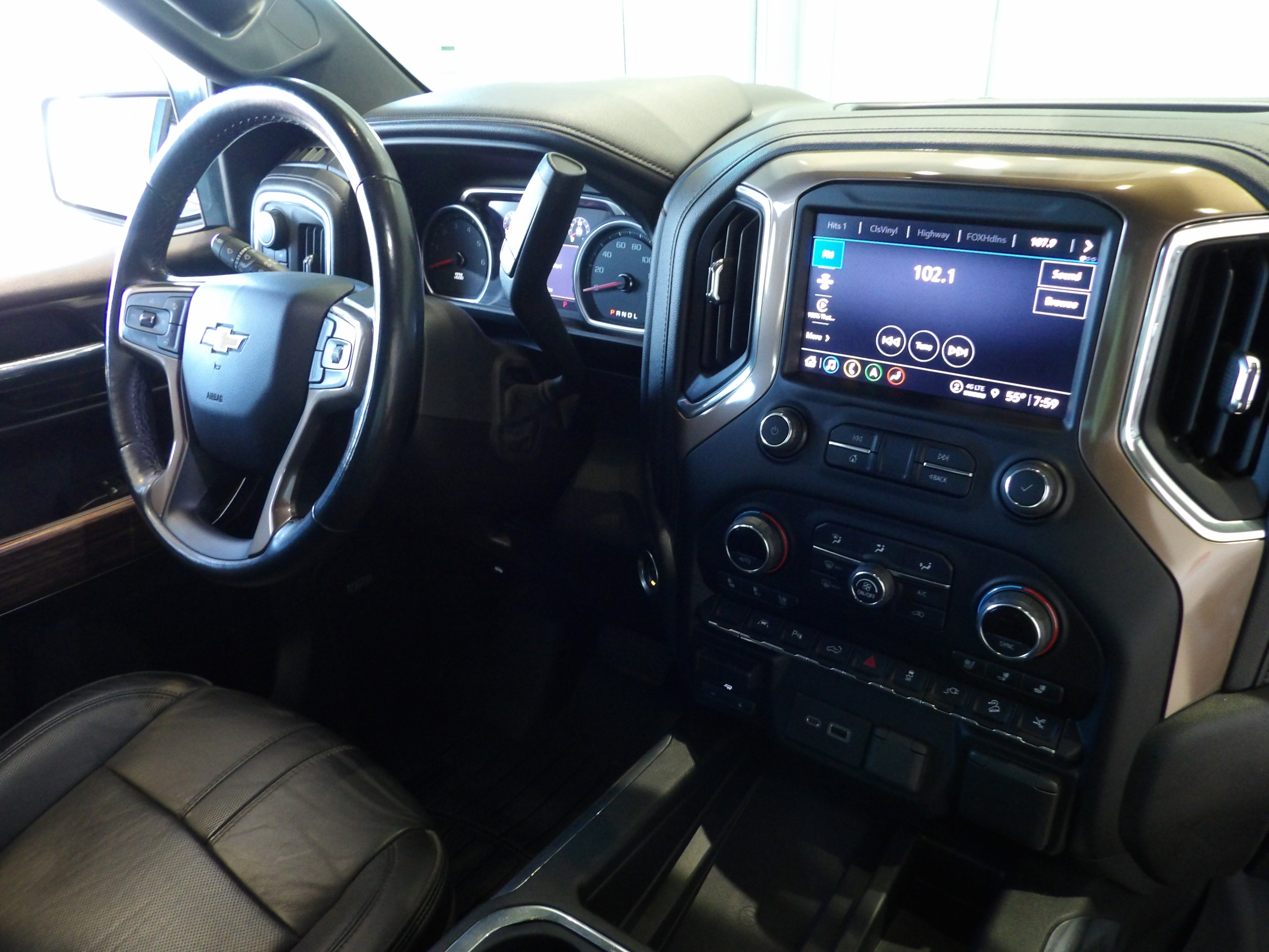 2022 Chevrolet Silverado 1500 LTD High Country