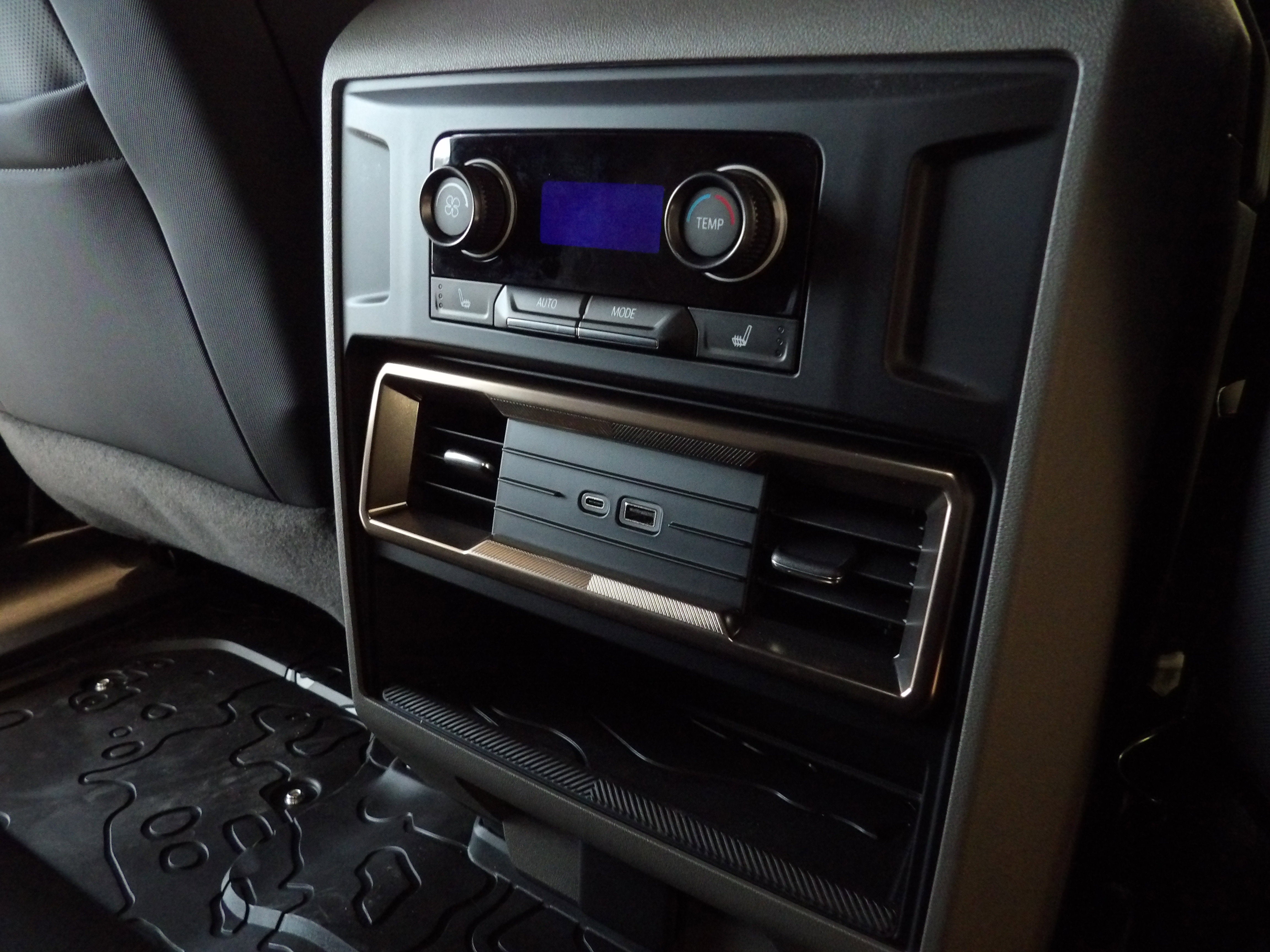 2024 GMC HUMMER EV SUV 2X