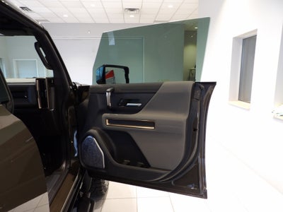 2024 GMC HUMMER EV SUV 2X