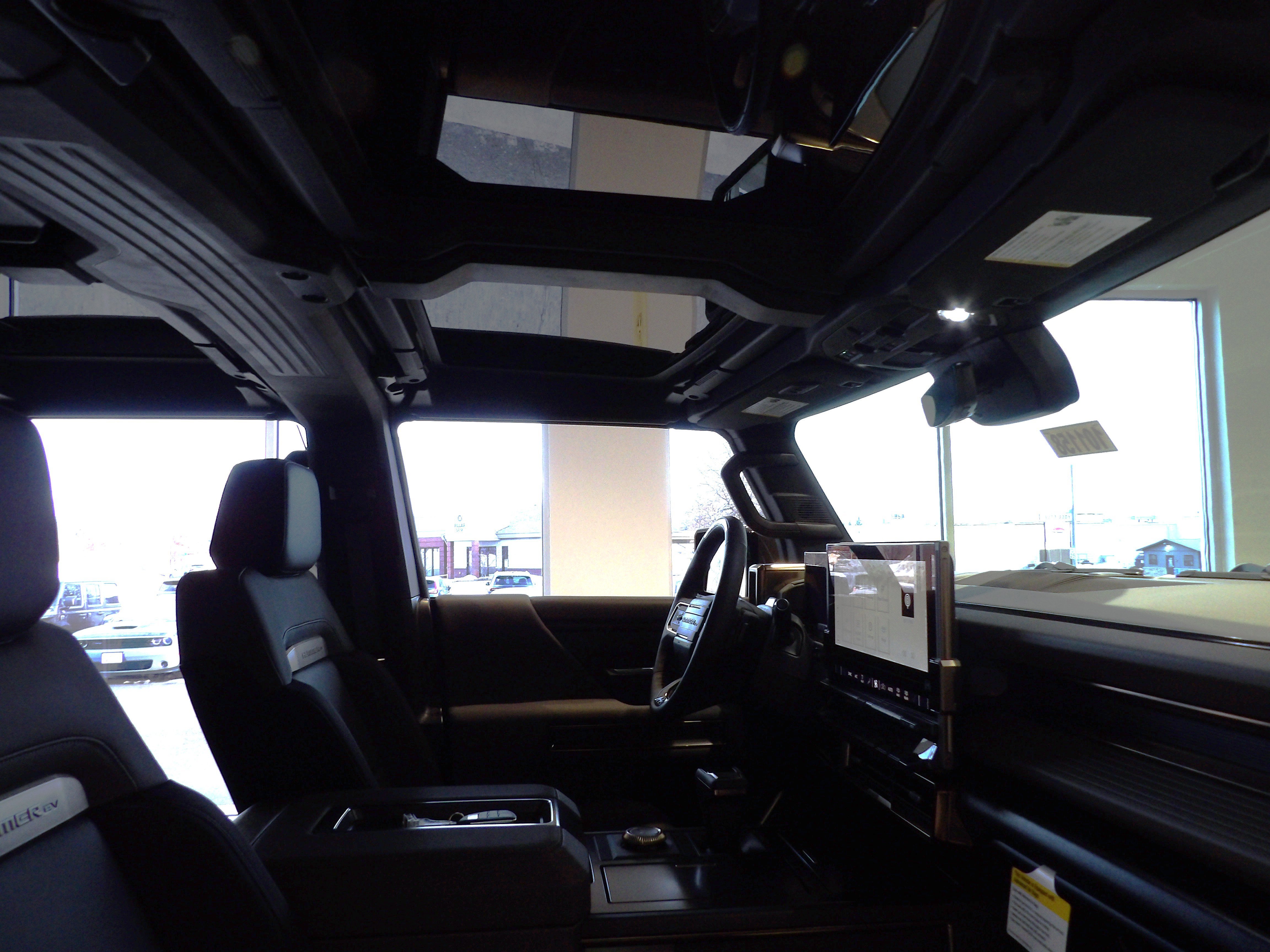 2024 GMC HUMMER EV SUV 2X