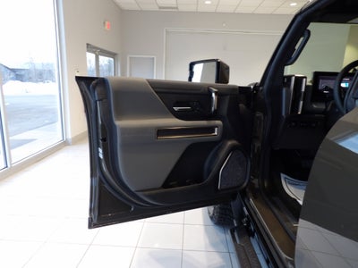2024 GMC HUMMER EV SUV 2X