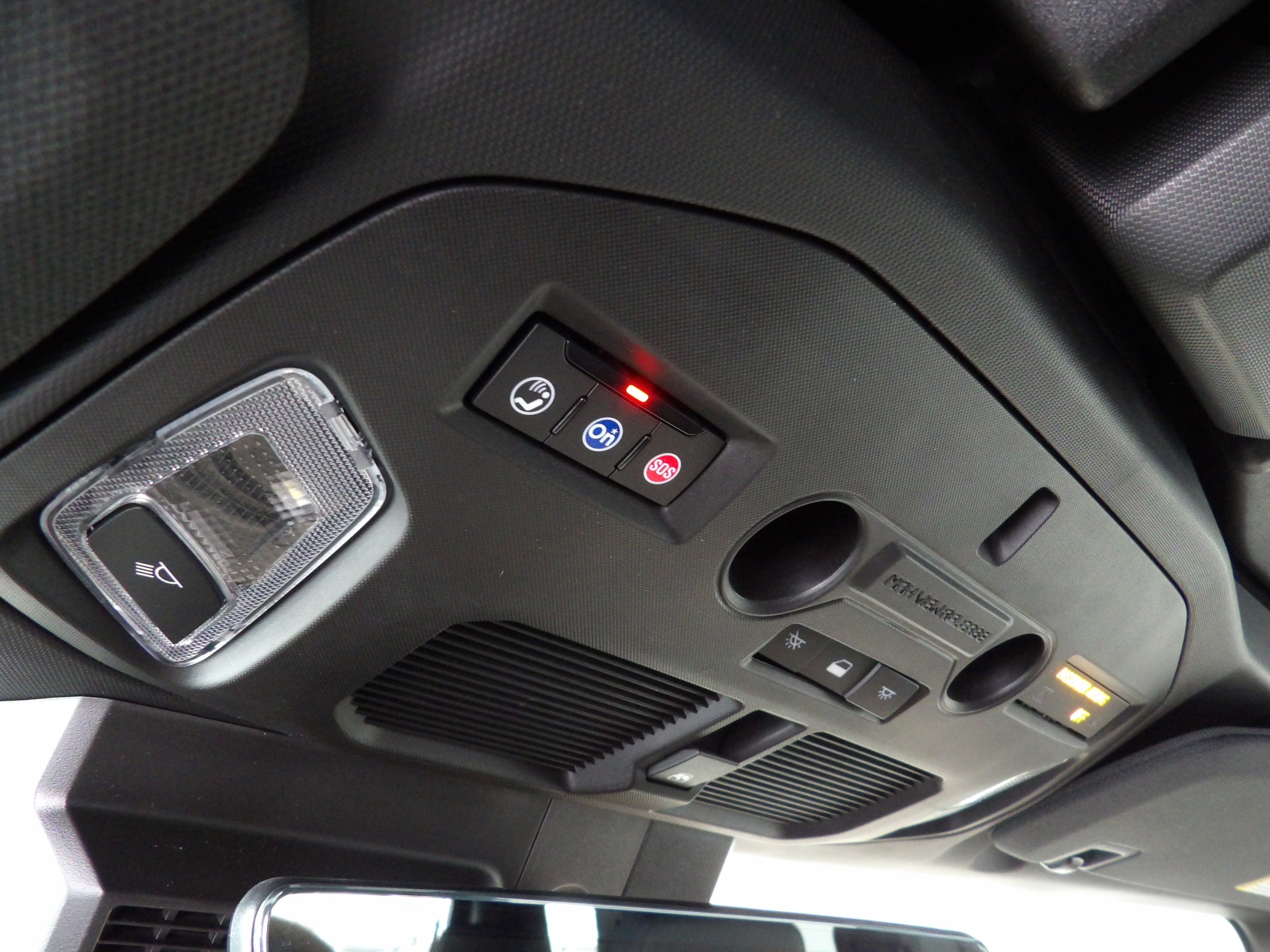 2024 GMC HUMMER EV SUV 2X