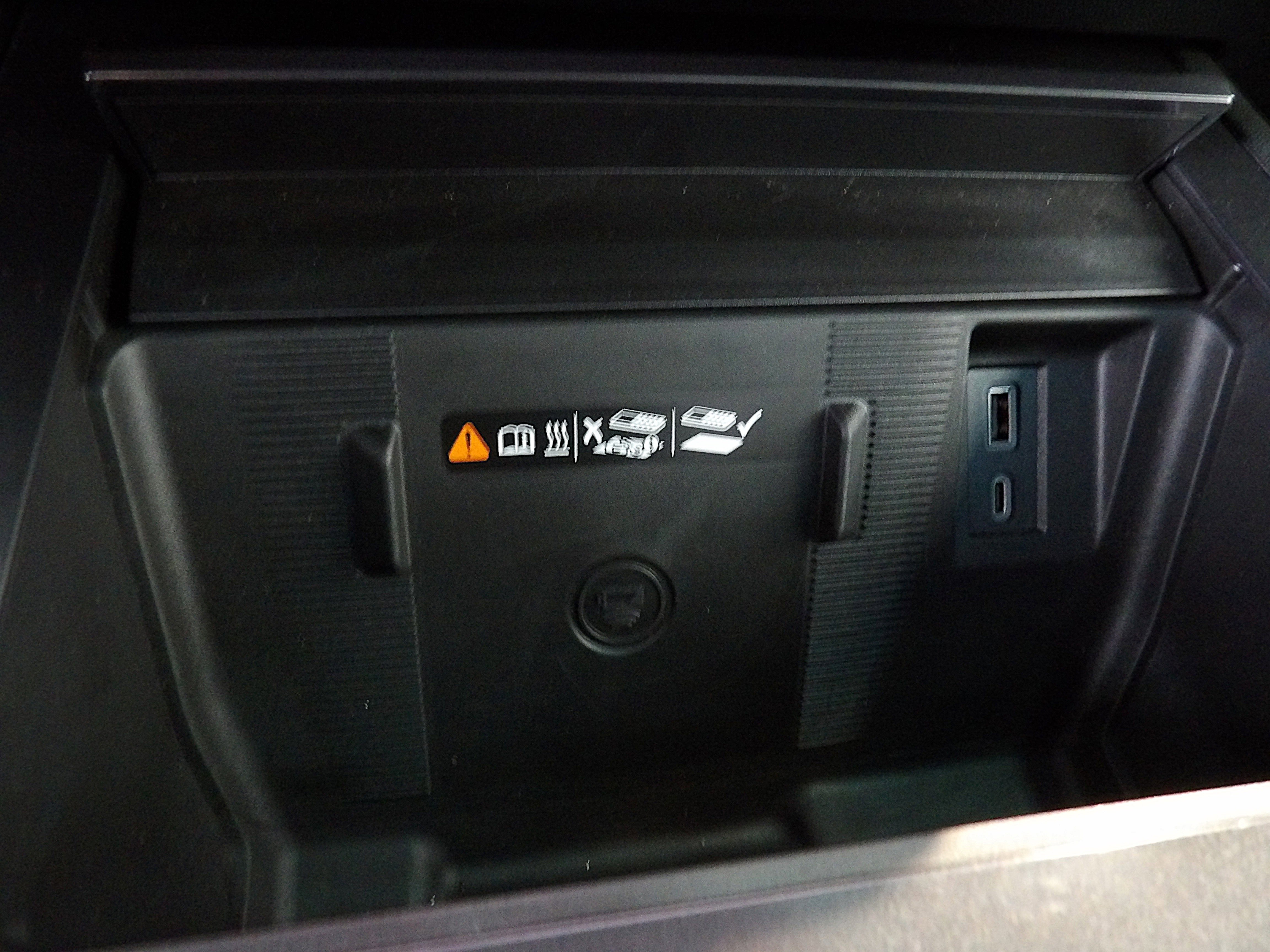 2024 GMC HUMMER EV SUV 2X