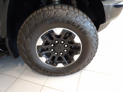 2024 GMC HUMMER EV SUV 2X