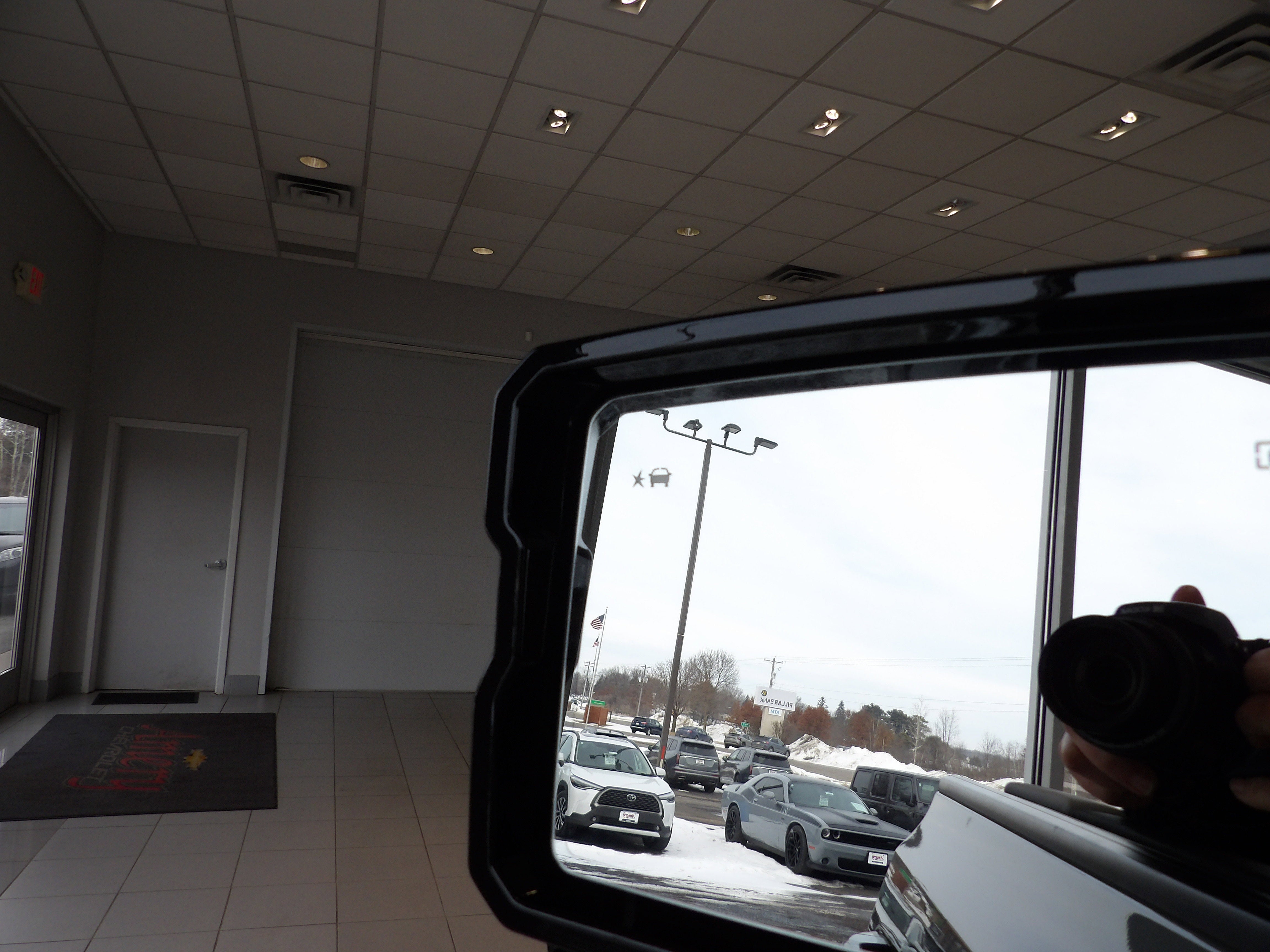 2024 GMC HUMMER EV SUV 2X