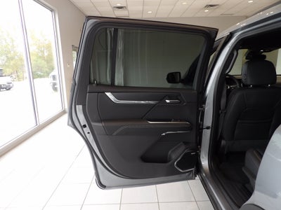 2024 GMC Acadia Elevation