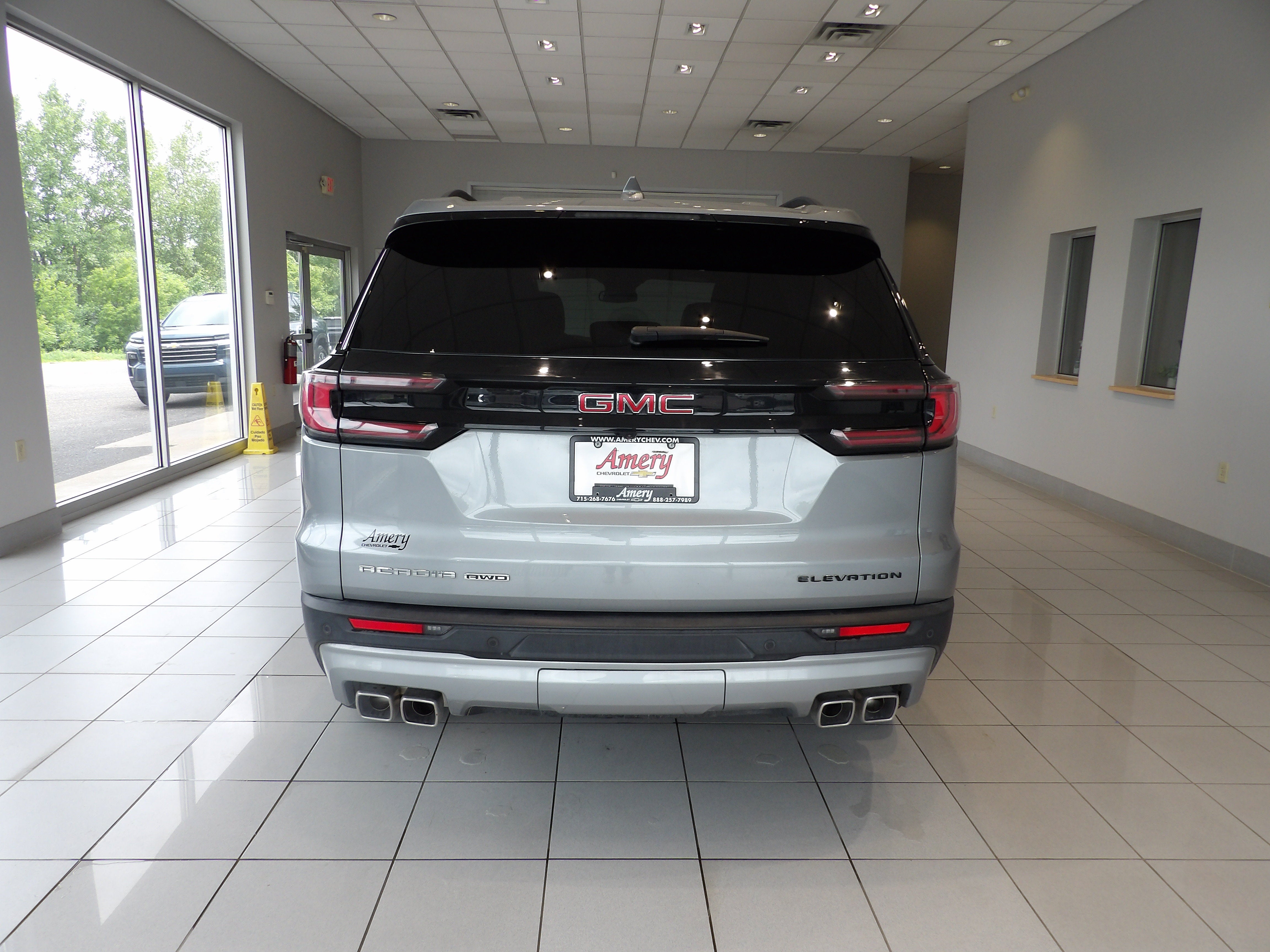 2024 GMC Acadia Elevation