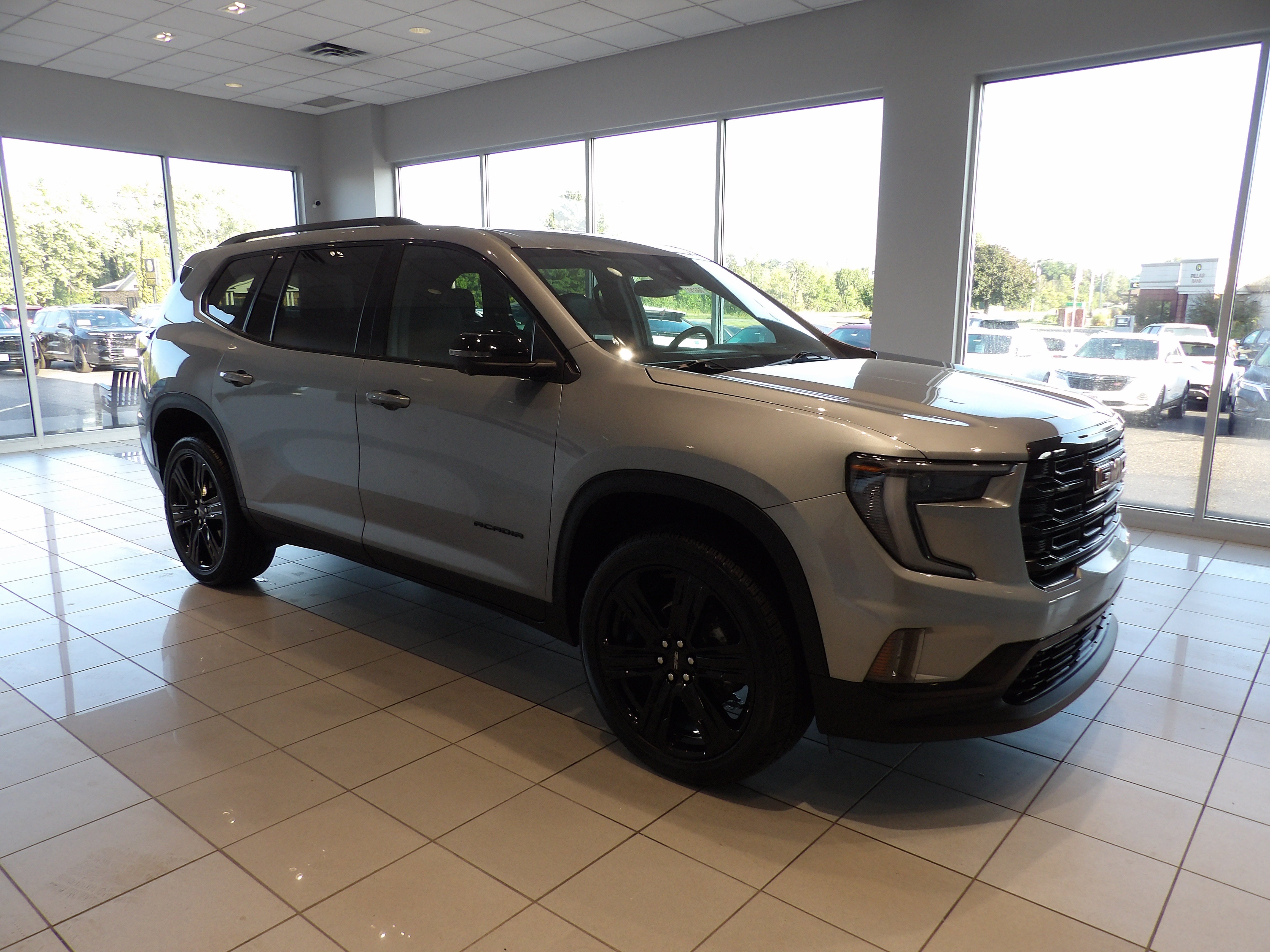 2024 GMC Acadia Elevation