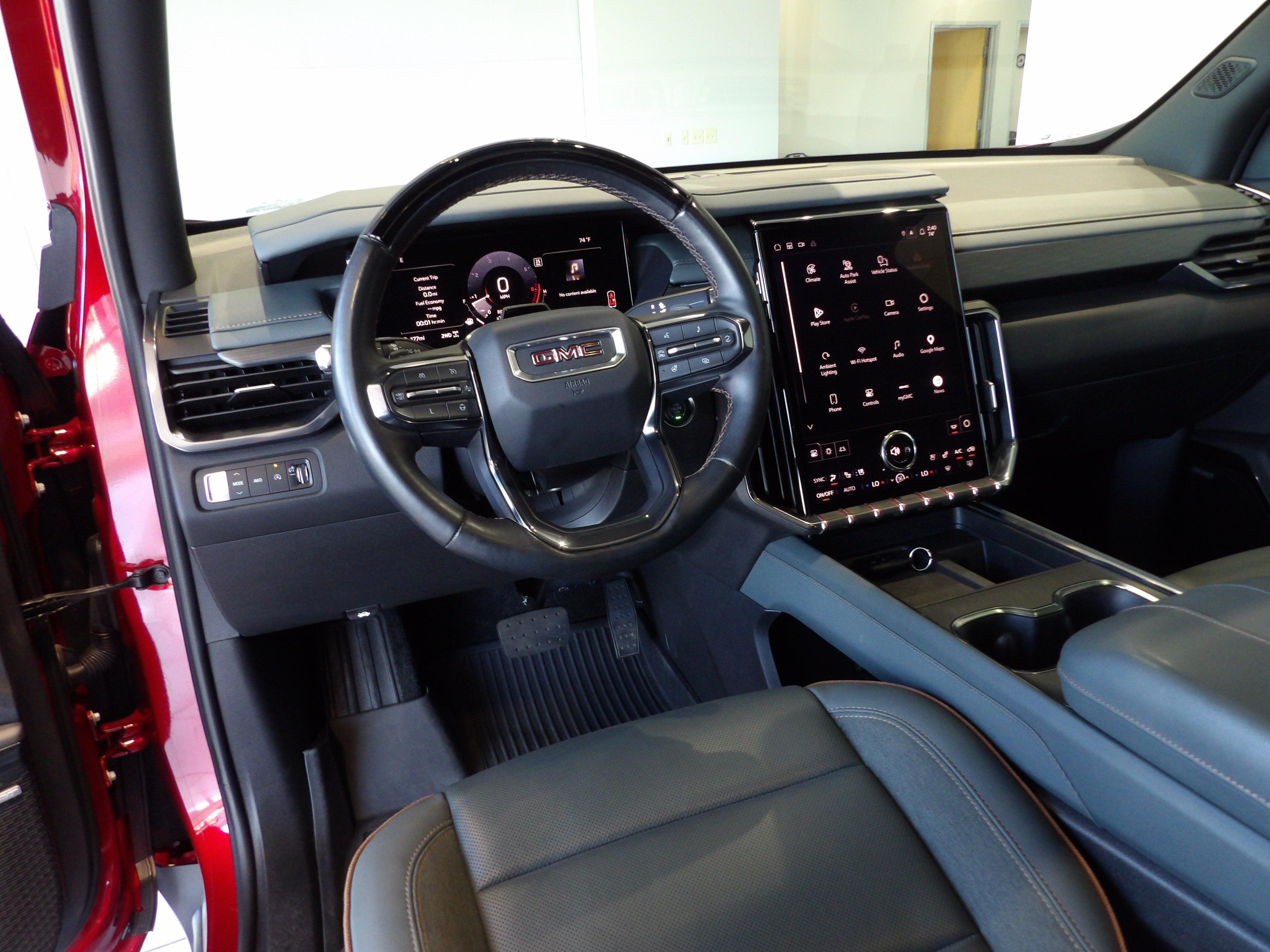 2024 GMC Acadia AT4