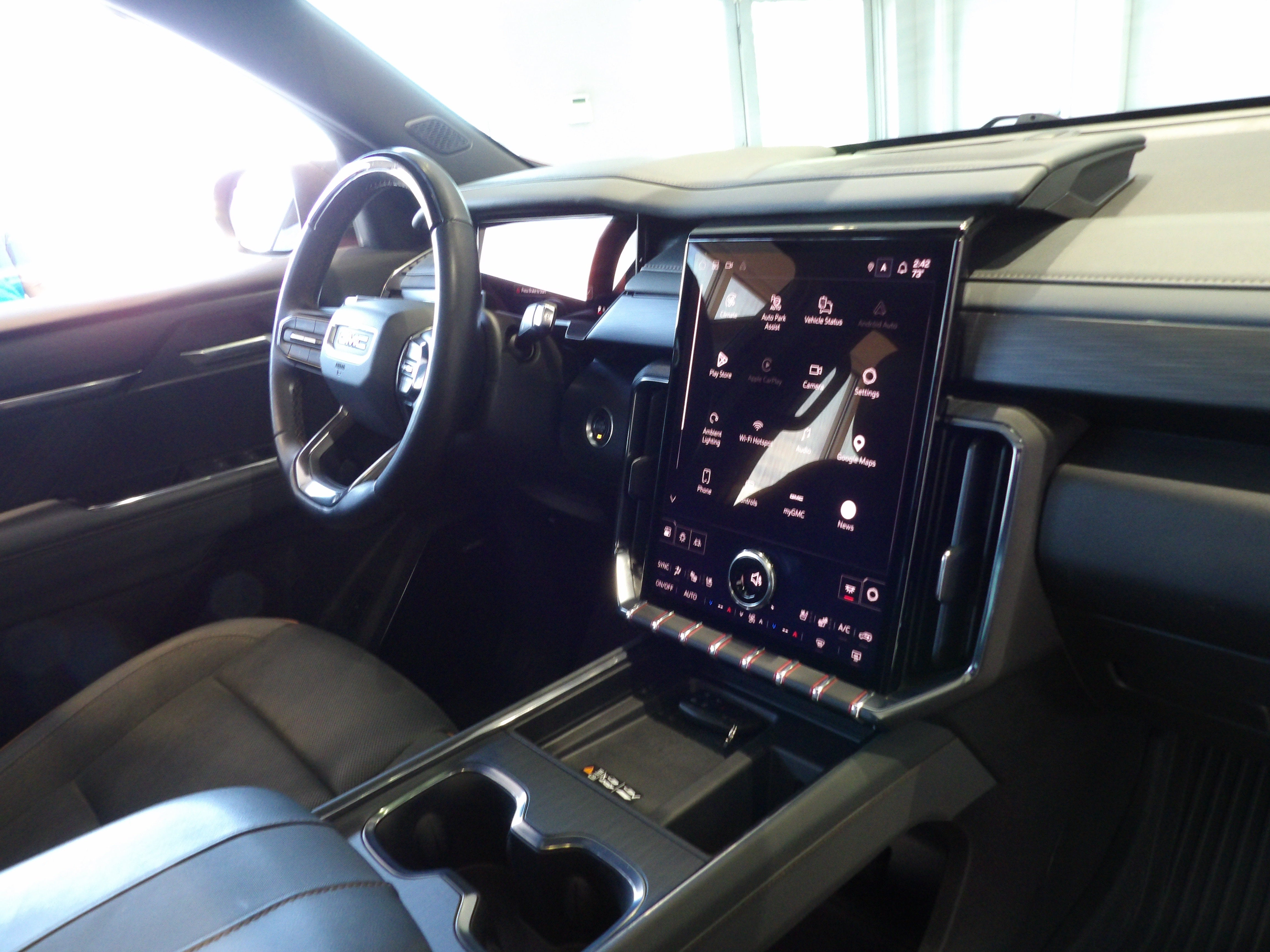 2024 GMC Acadia AT4