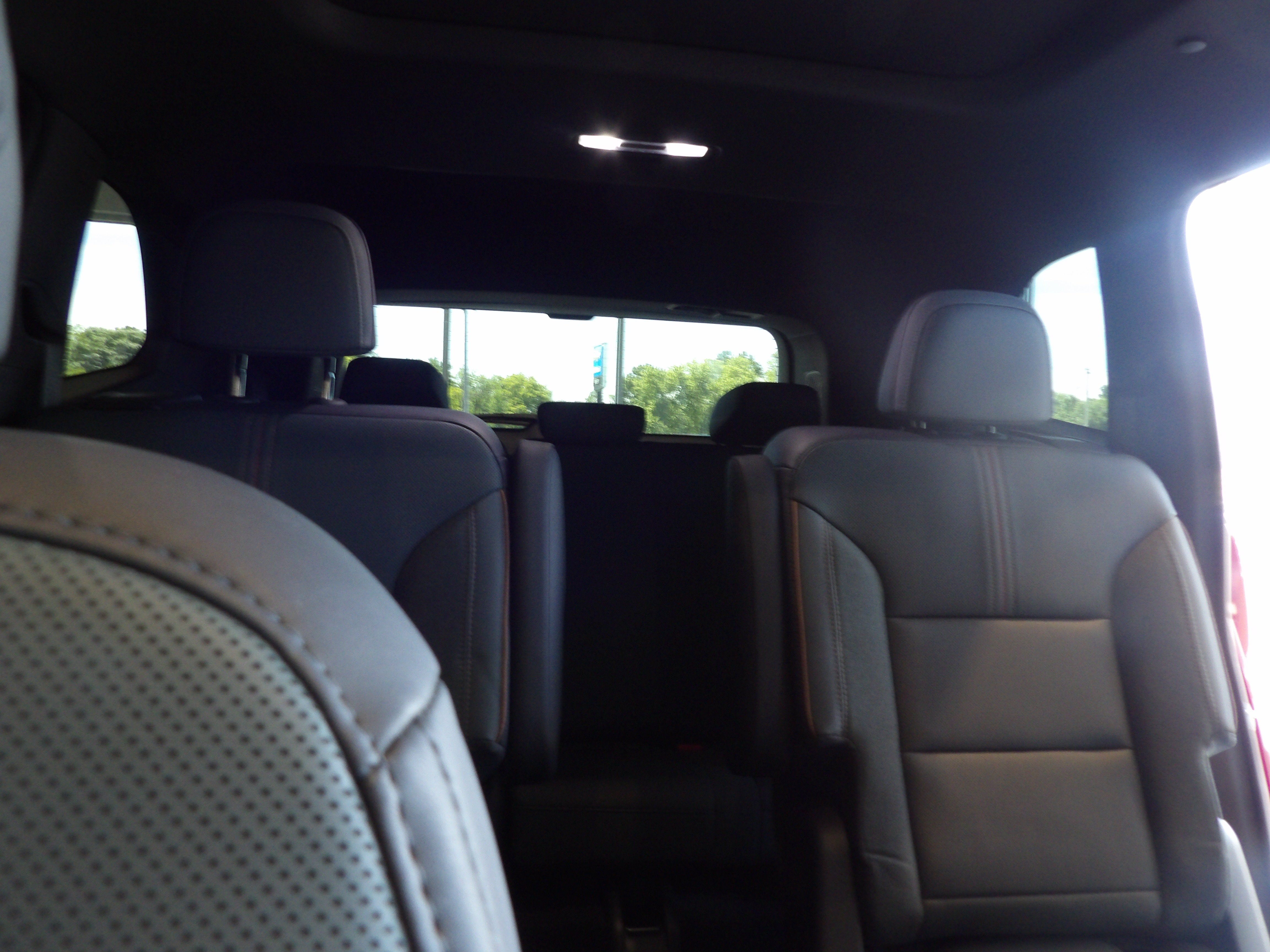 2024 GMC Acadia AT4