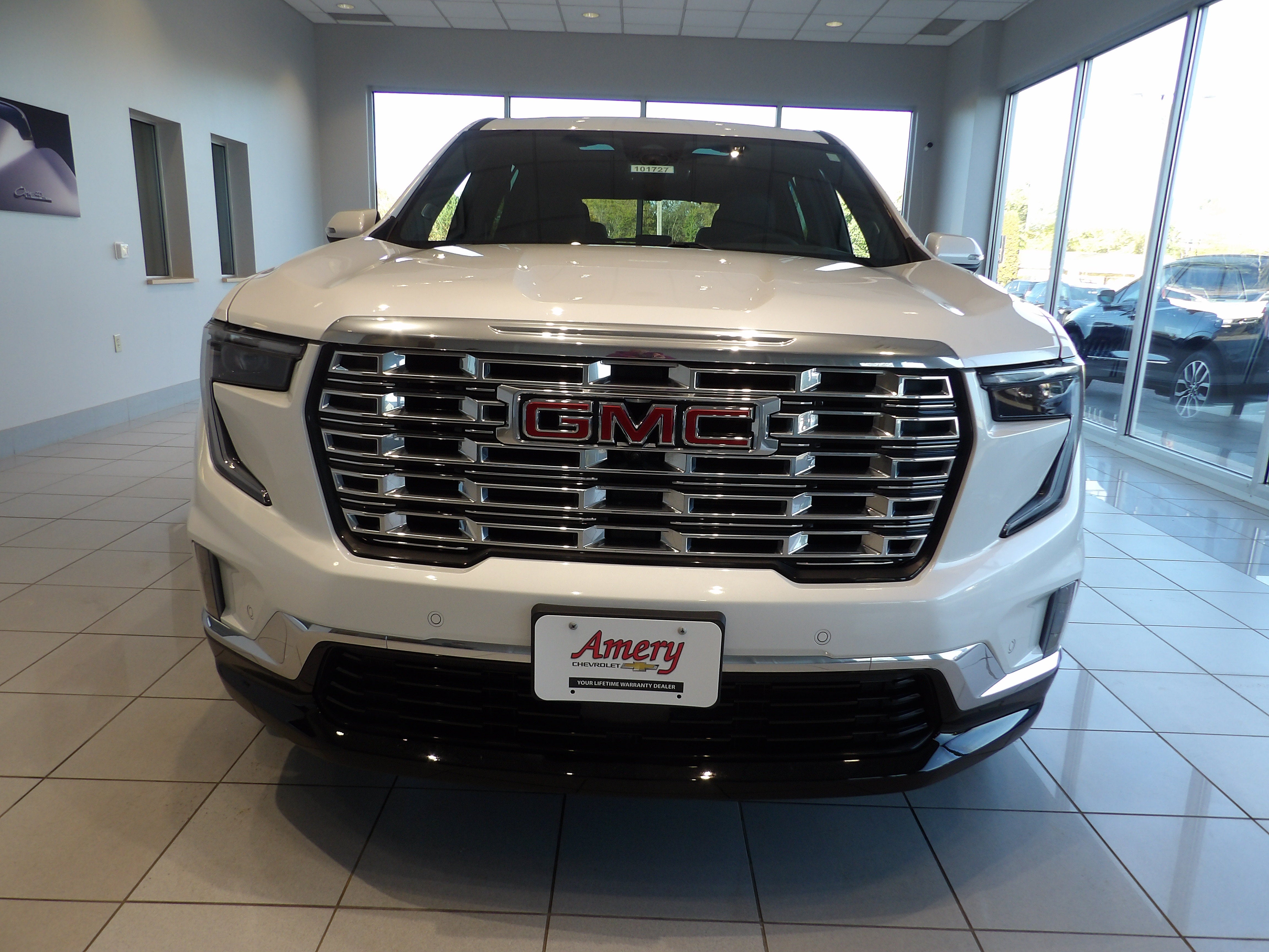 2025 GMC Acadia Denali