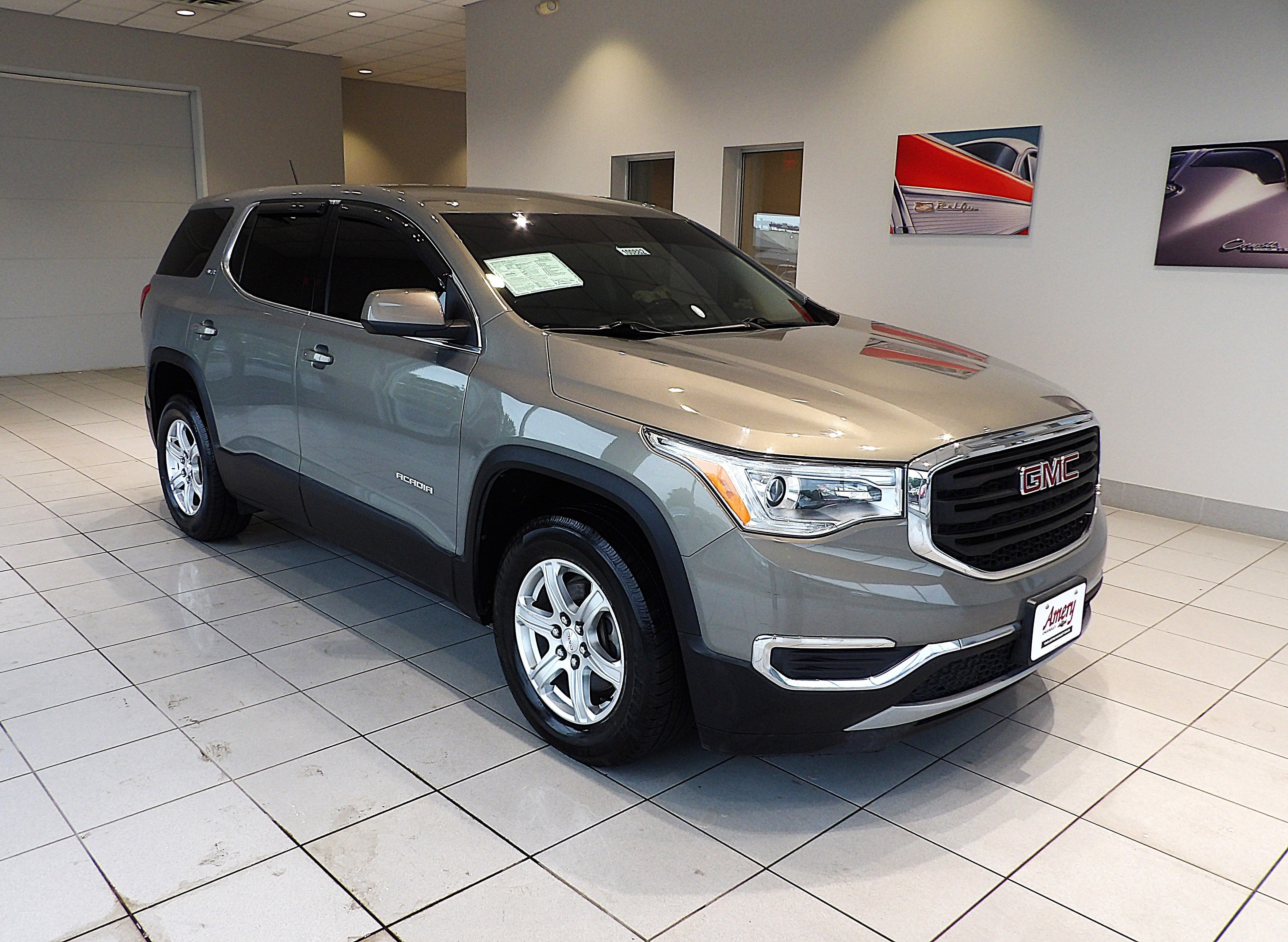 2019 GMC Acadia SLE