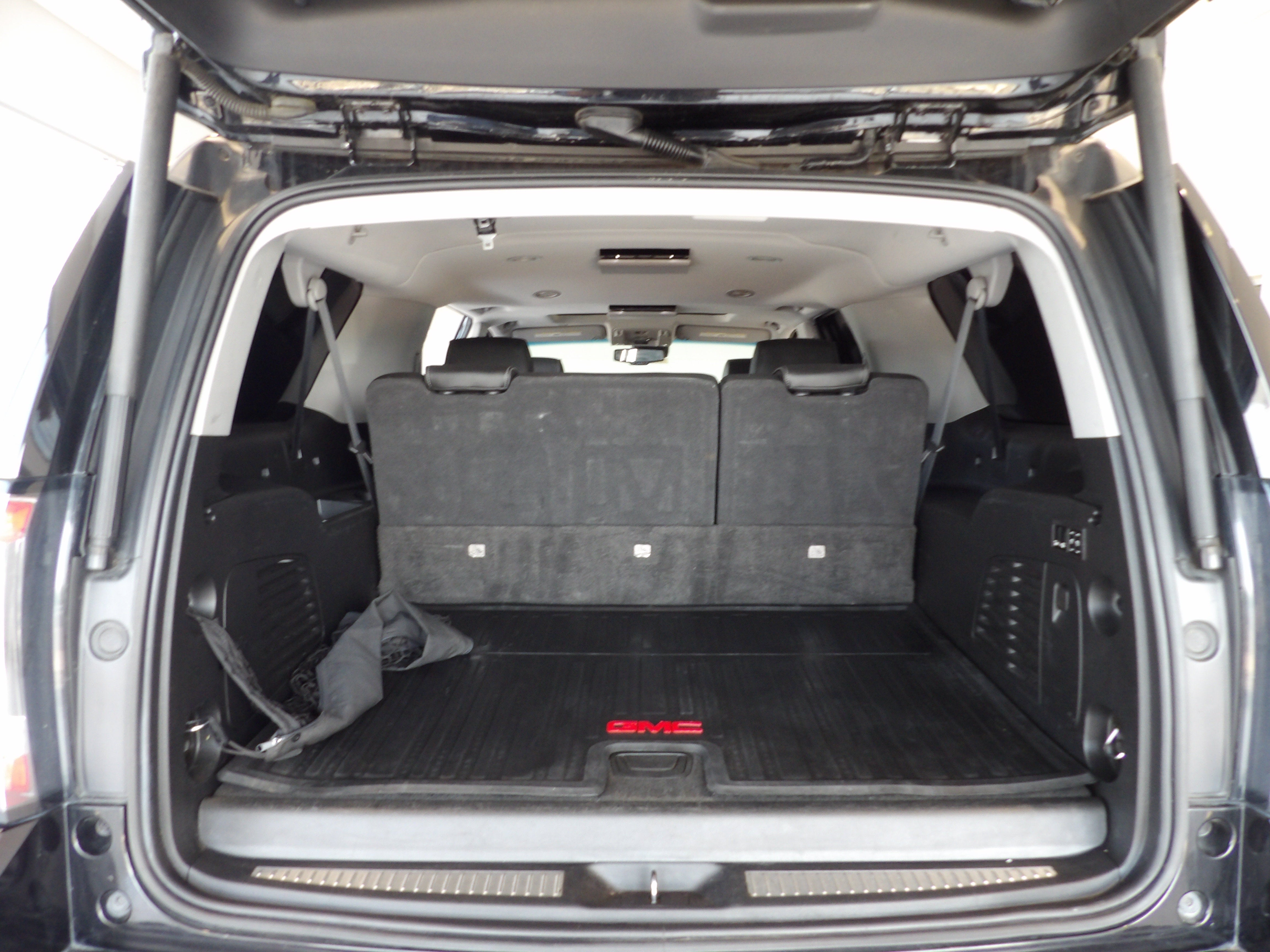 2020 GMC Yukon XL Denali