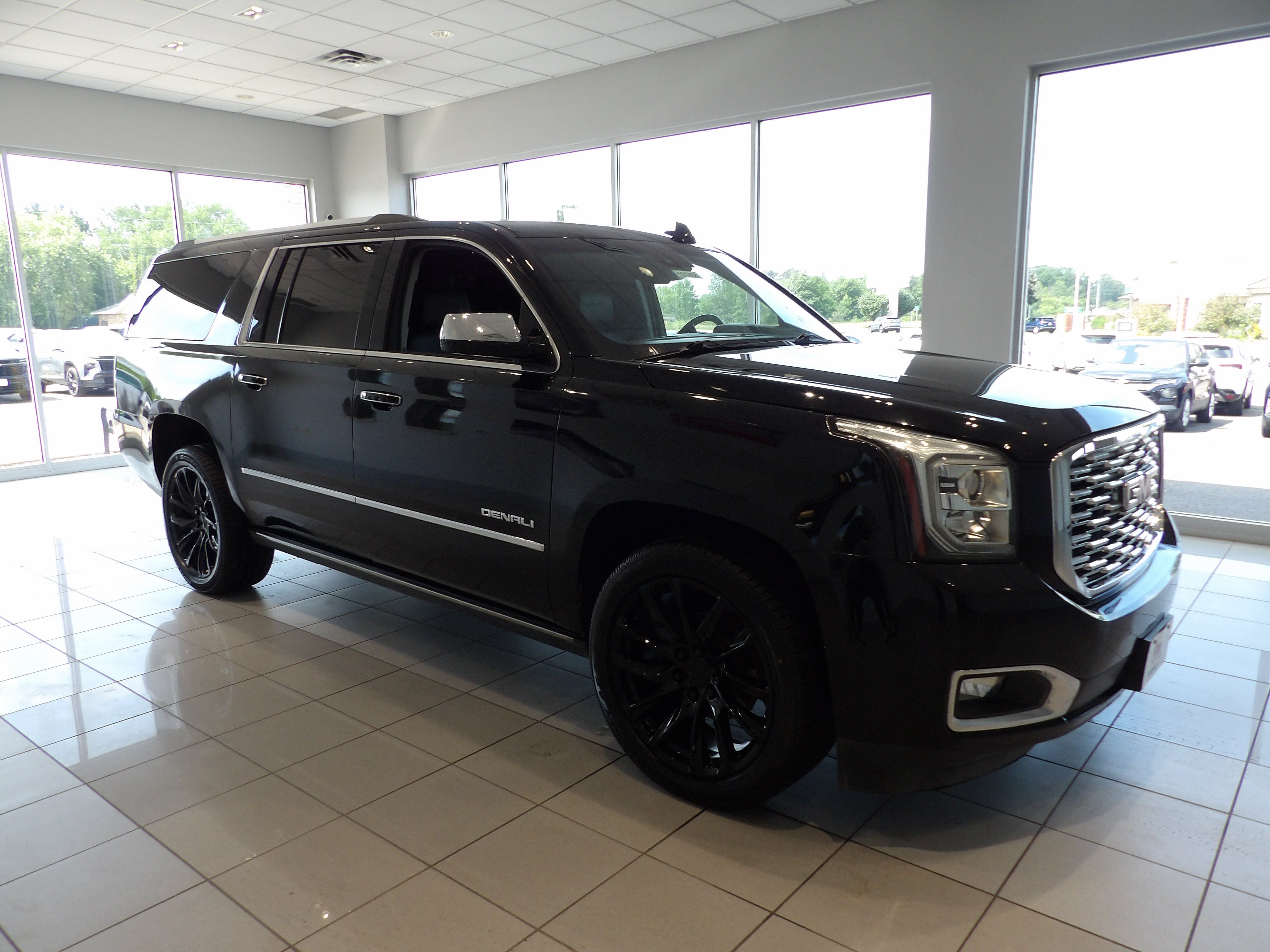 2020 GMC Yukon XL Denali