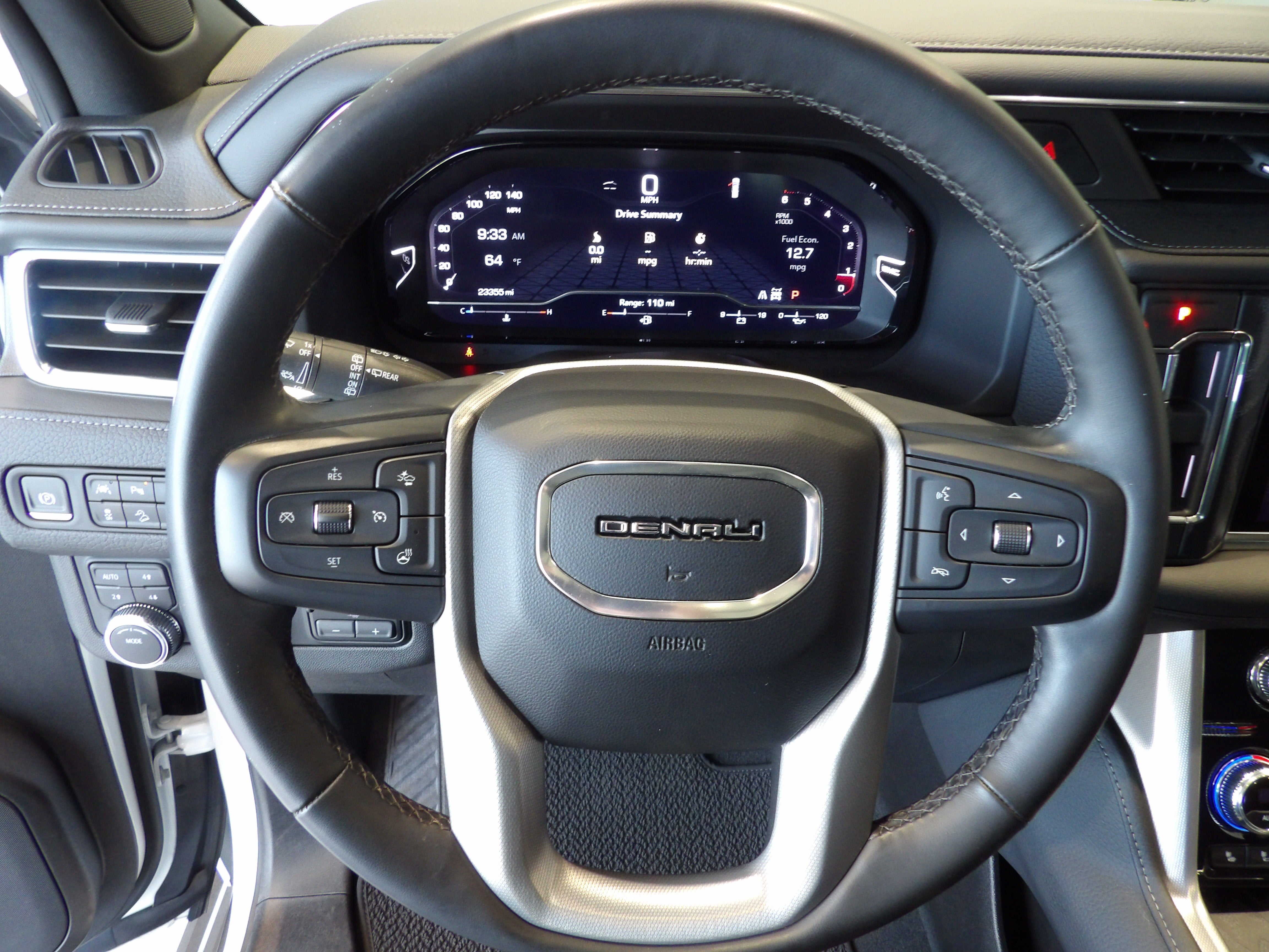 2023 GMC Yukon XL Denali