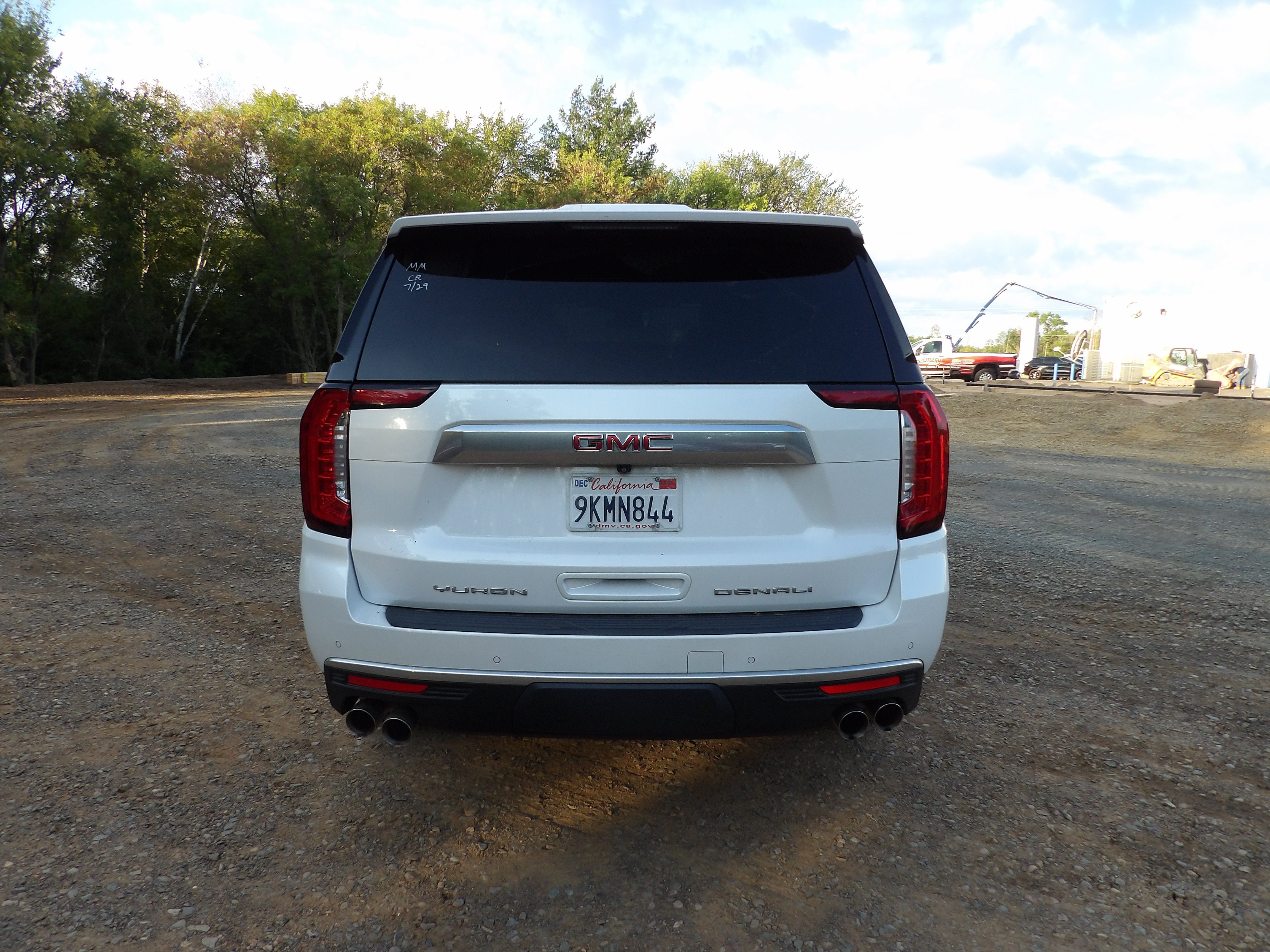 2023 GMC Yukon XL Denali
