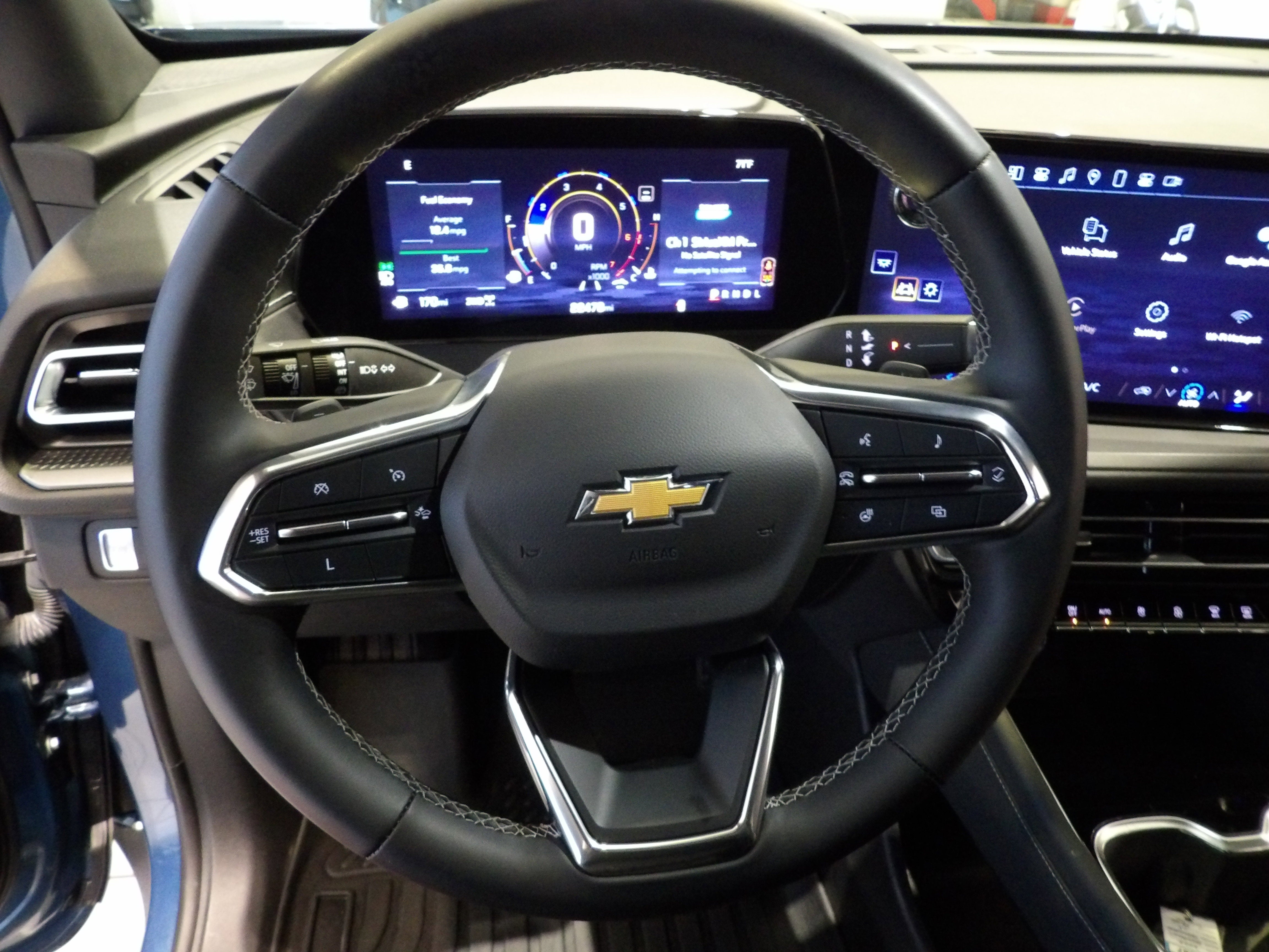 2024 Chevrolet Traverse LS