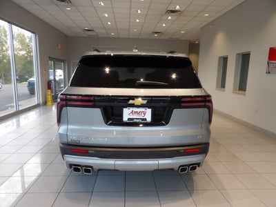 2024 Chevrolet Traverse LT