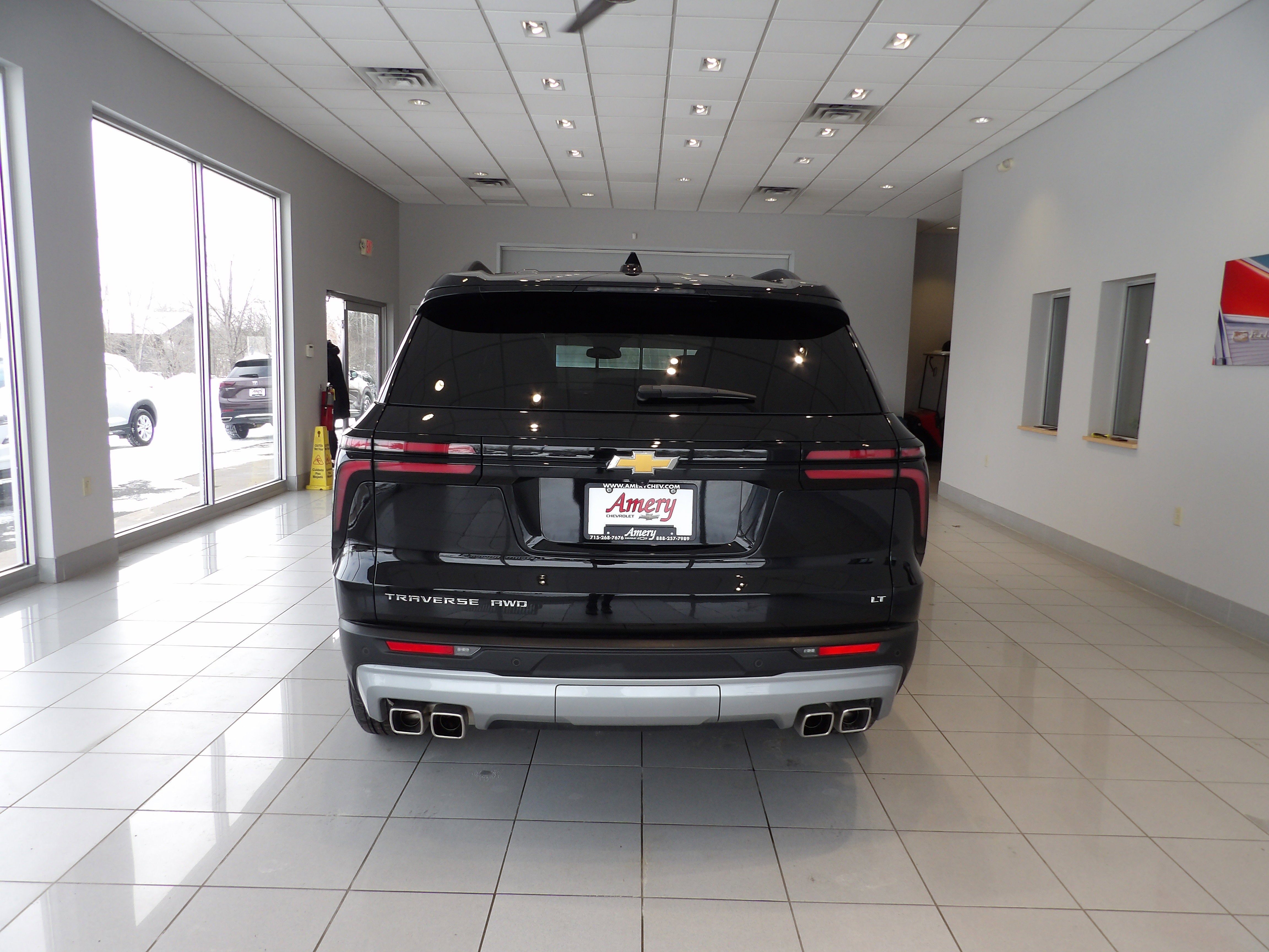 2024 Chevrolet Traverse LT