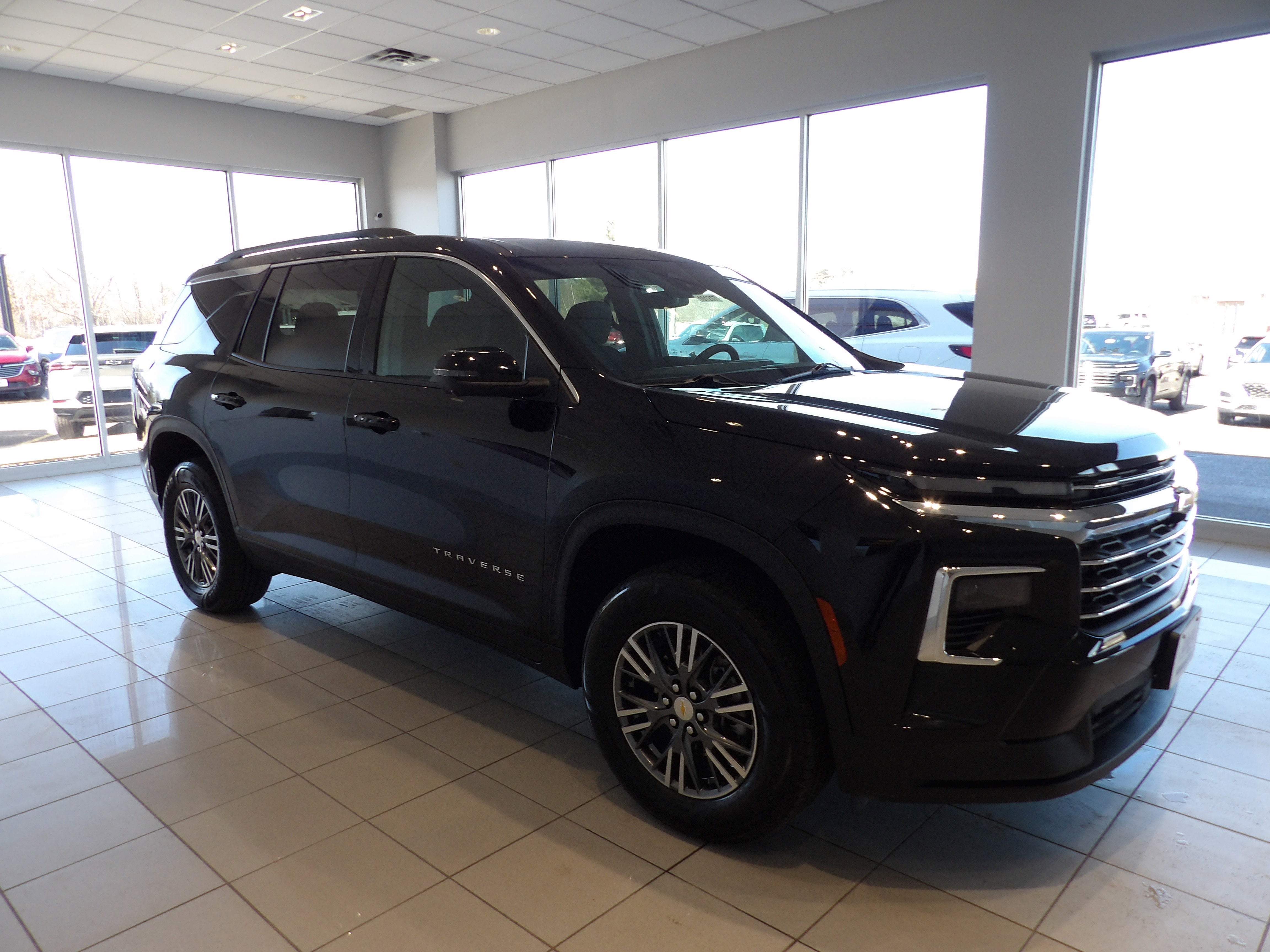 2024 Chevrolet Traverse LT