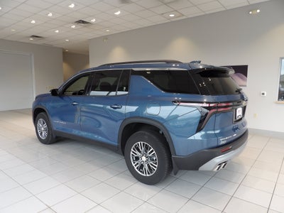 2024 Chevrolet Traverse LT