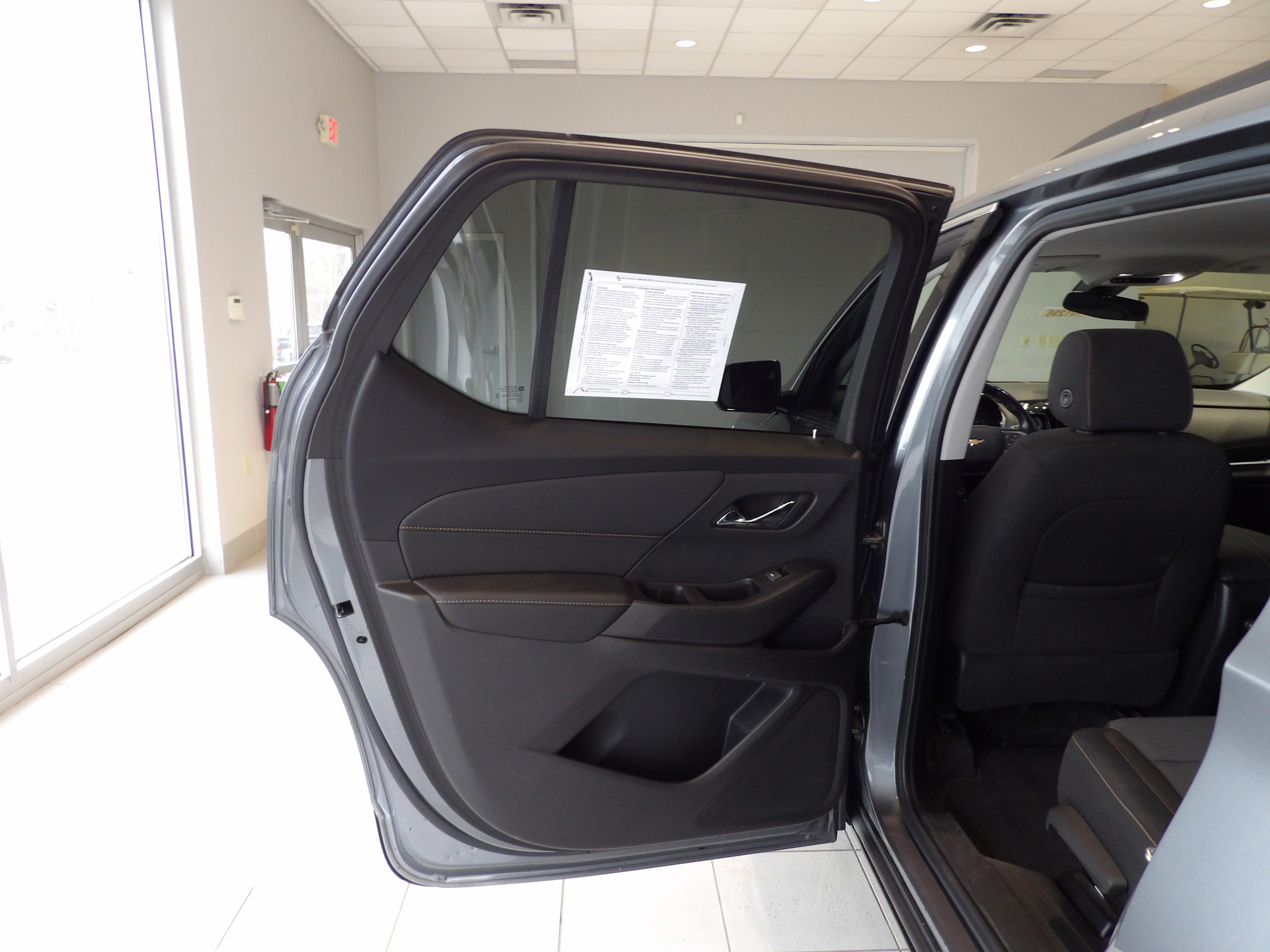 2020 Chevrolet Traverse LT Cloth