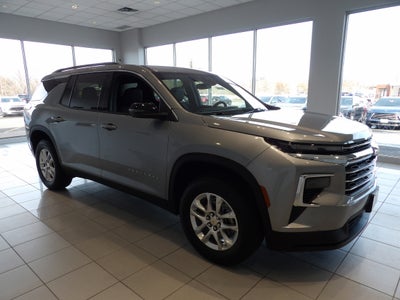 2025 Chevrolet Traverse LT