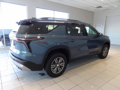 2025 Chevrolet Traverse LT