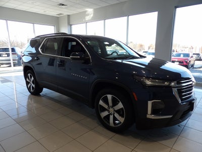 2023 Chevrolet Traverse LT Leather